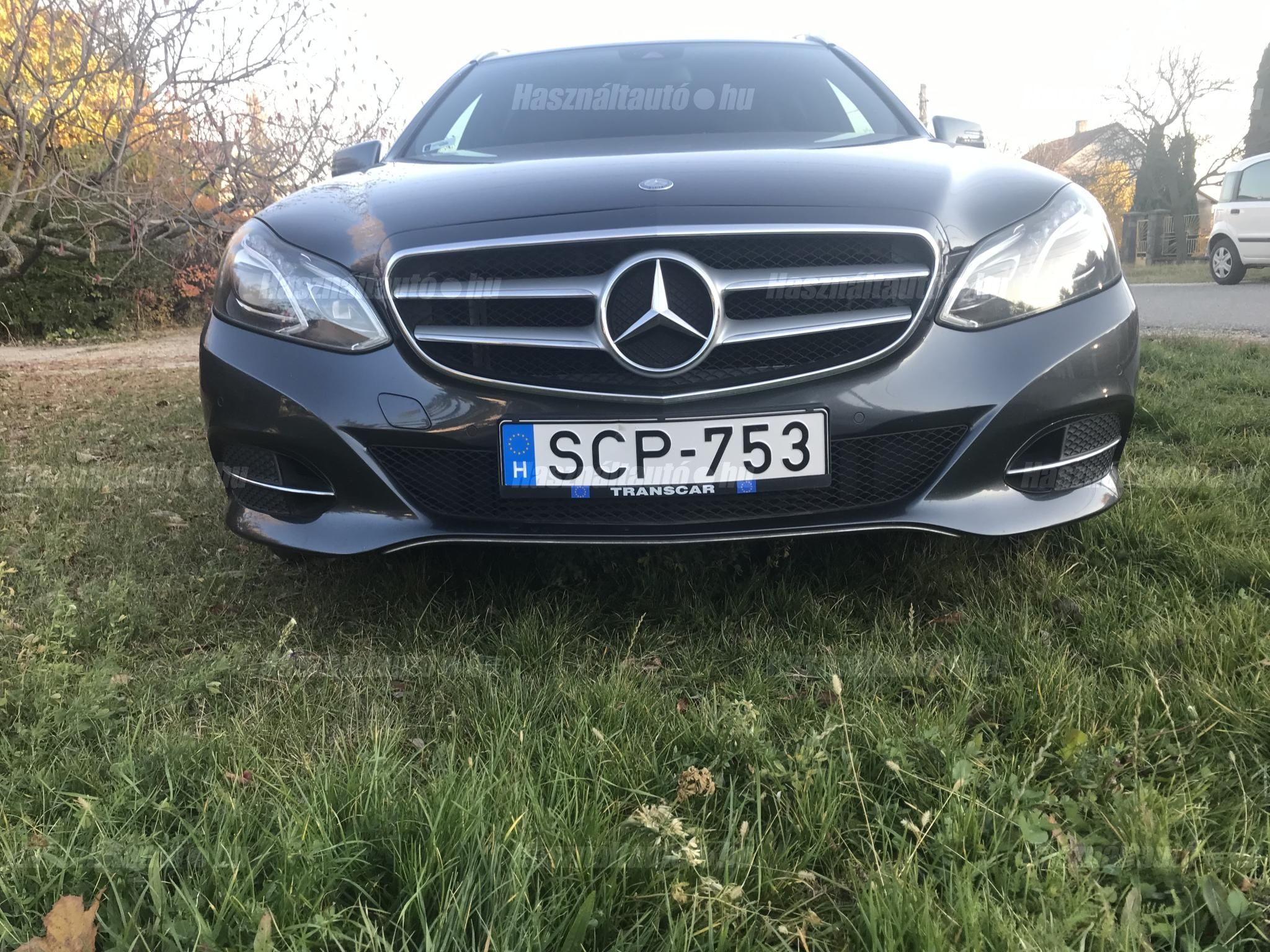 MERCEDES-BENZ E 220 2013/9 - 1