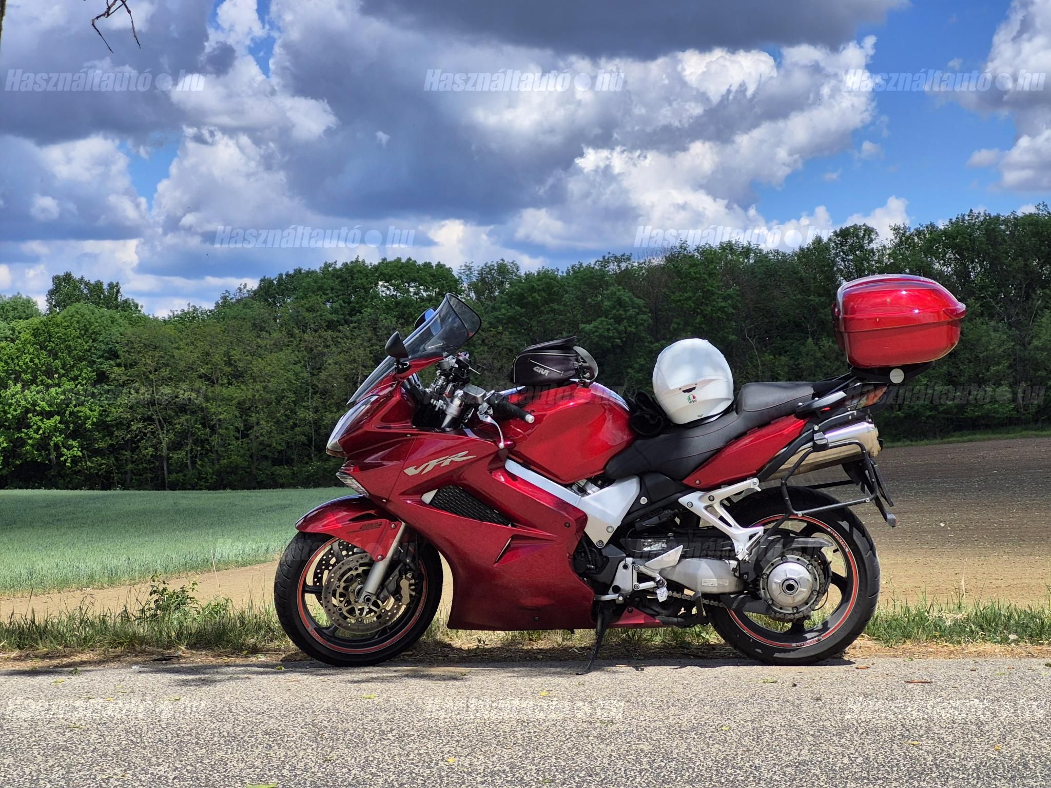 HONDA VFR 800 2006/2 - 1