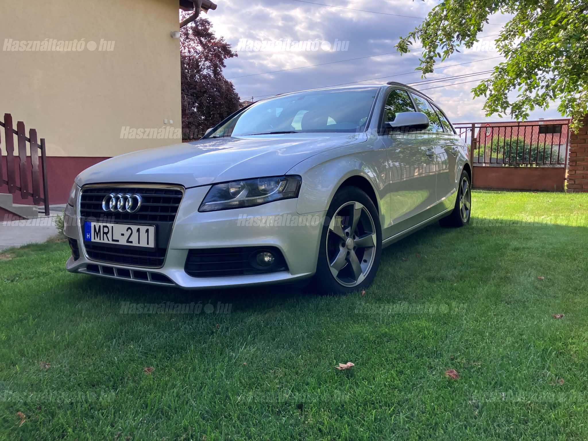 AUDI A4 2009/11 - 1