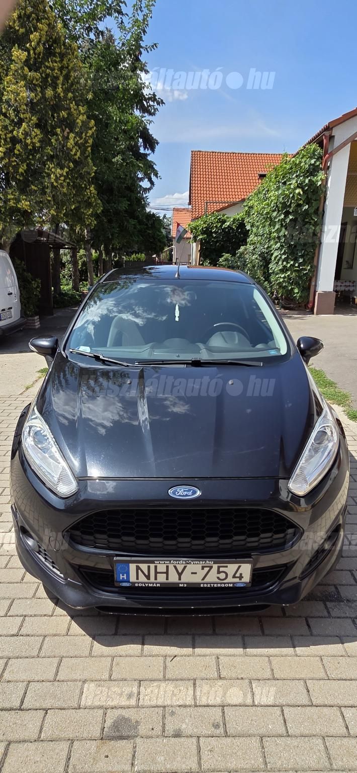 FORD FIESTA 2015 - 1