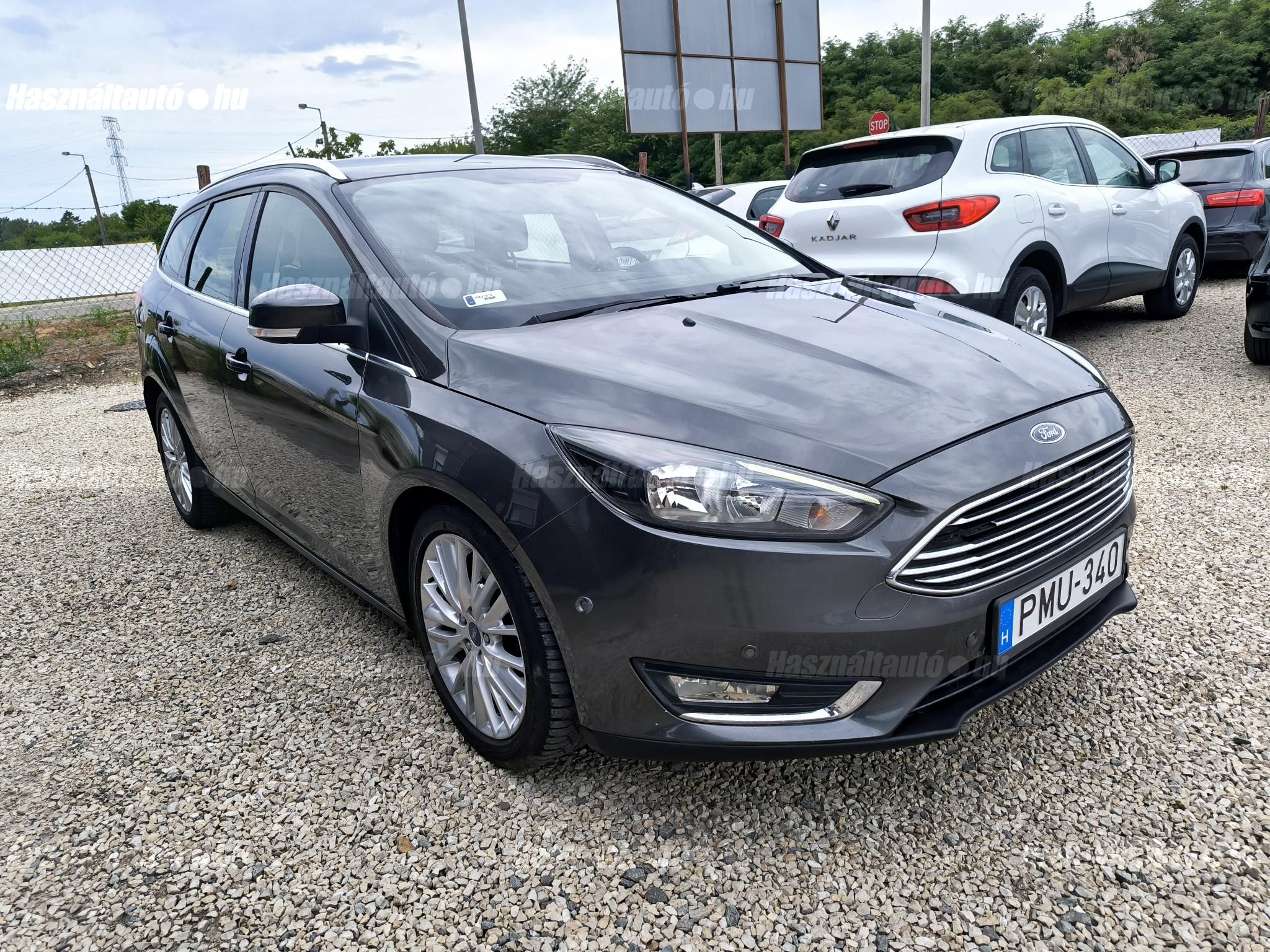 FORD FOCUS 2017/12 - 1