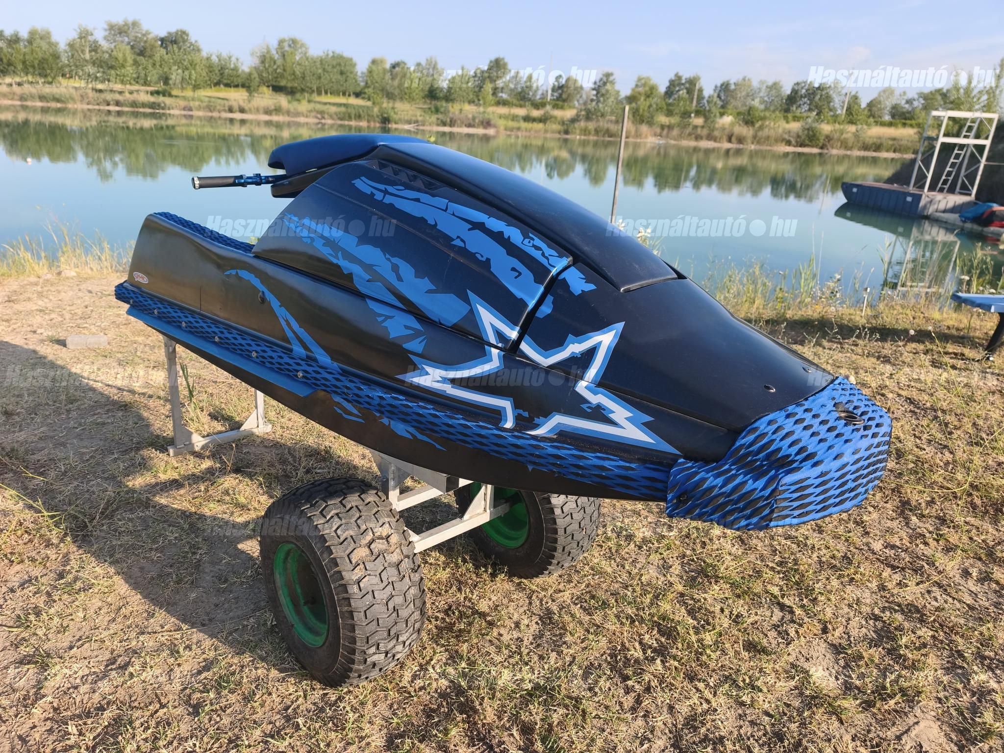 YAMAHA 1995 - 1