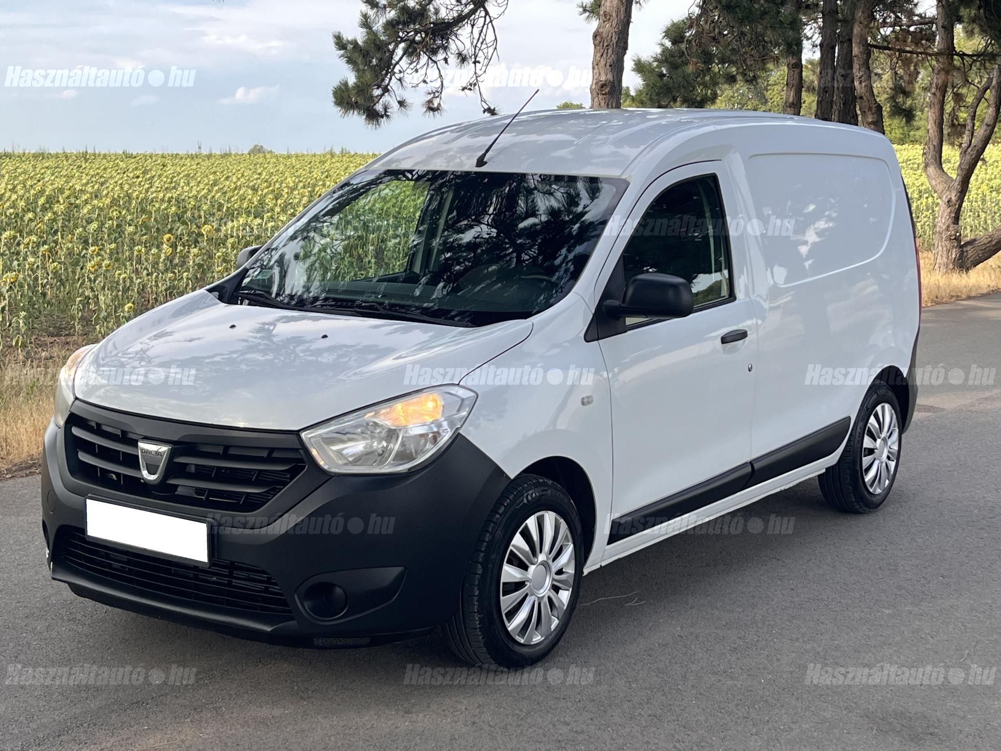 DACIA DOKKER 2014/7 - 1