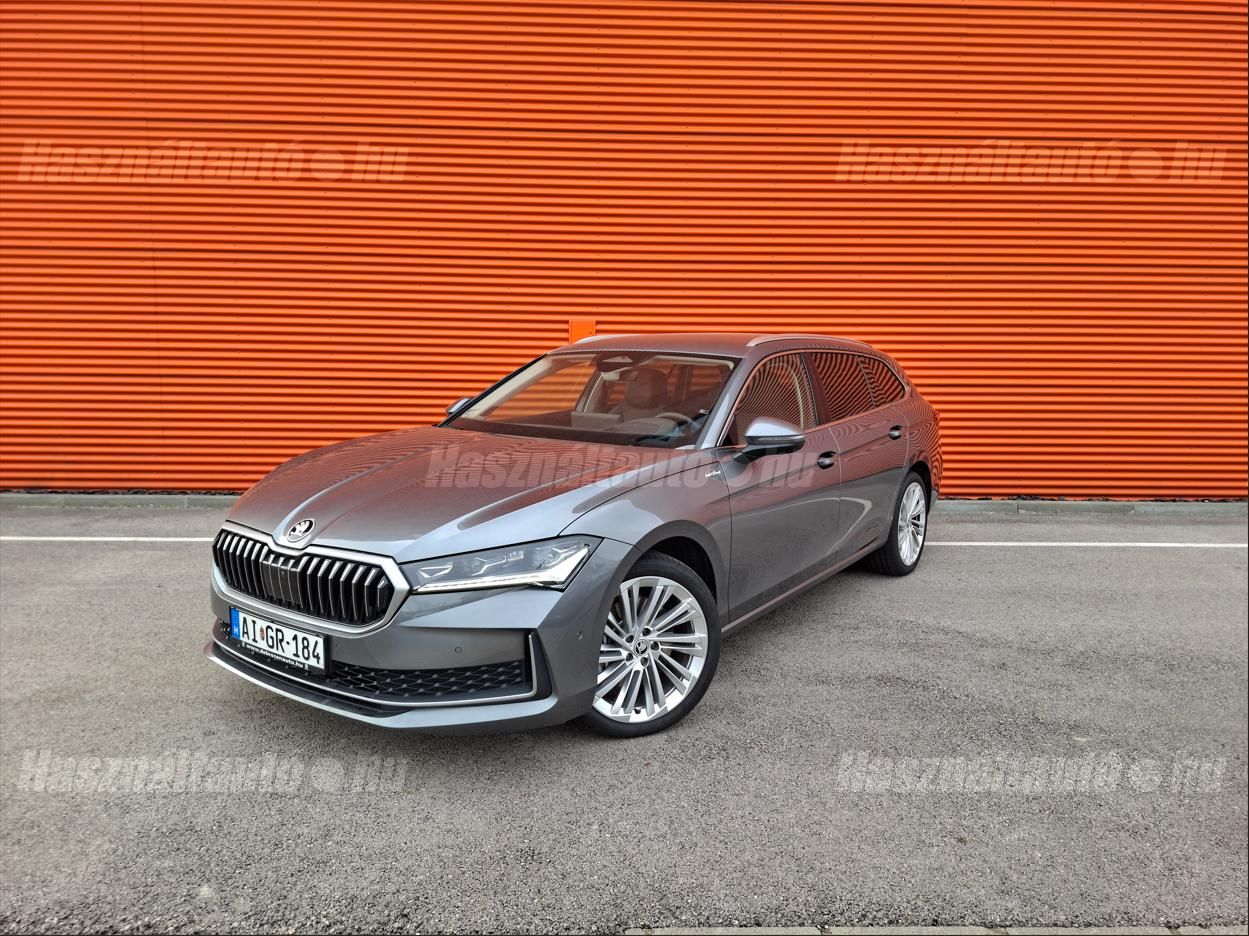 SKODA SUPERB 2024/10 - 1