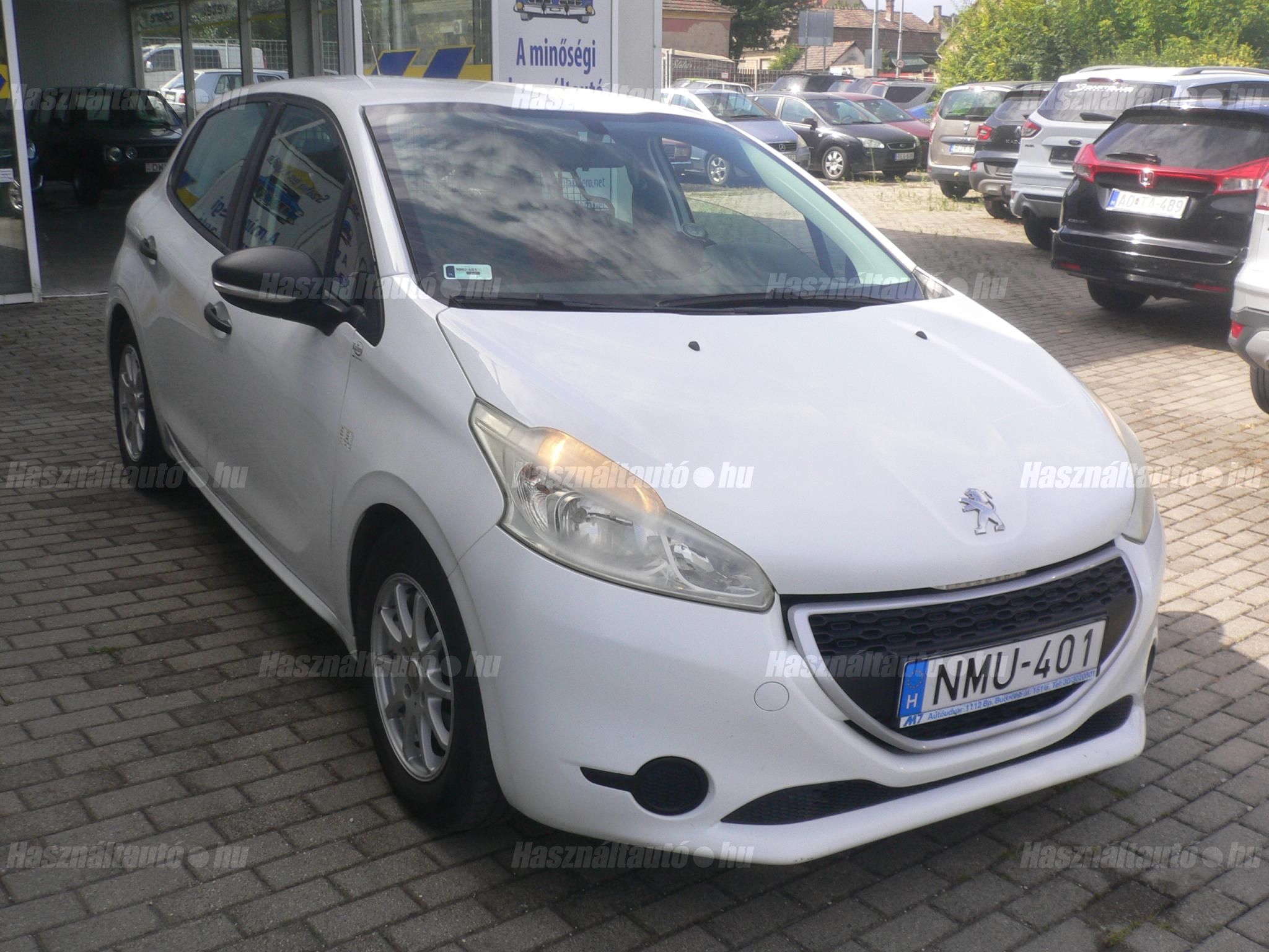 PEUGEOT 208 2012/11 - 1