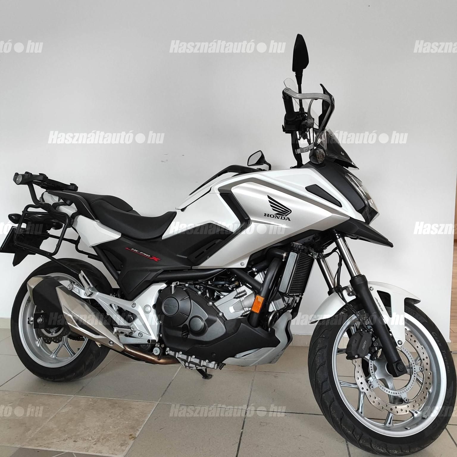 HONDA NC 750 X 2017/4 - 1