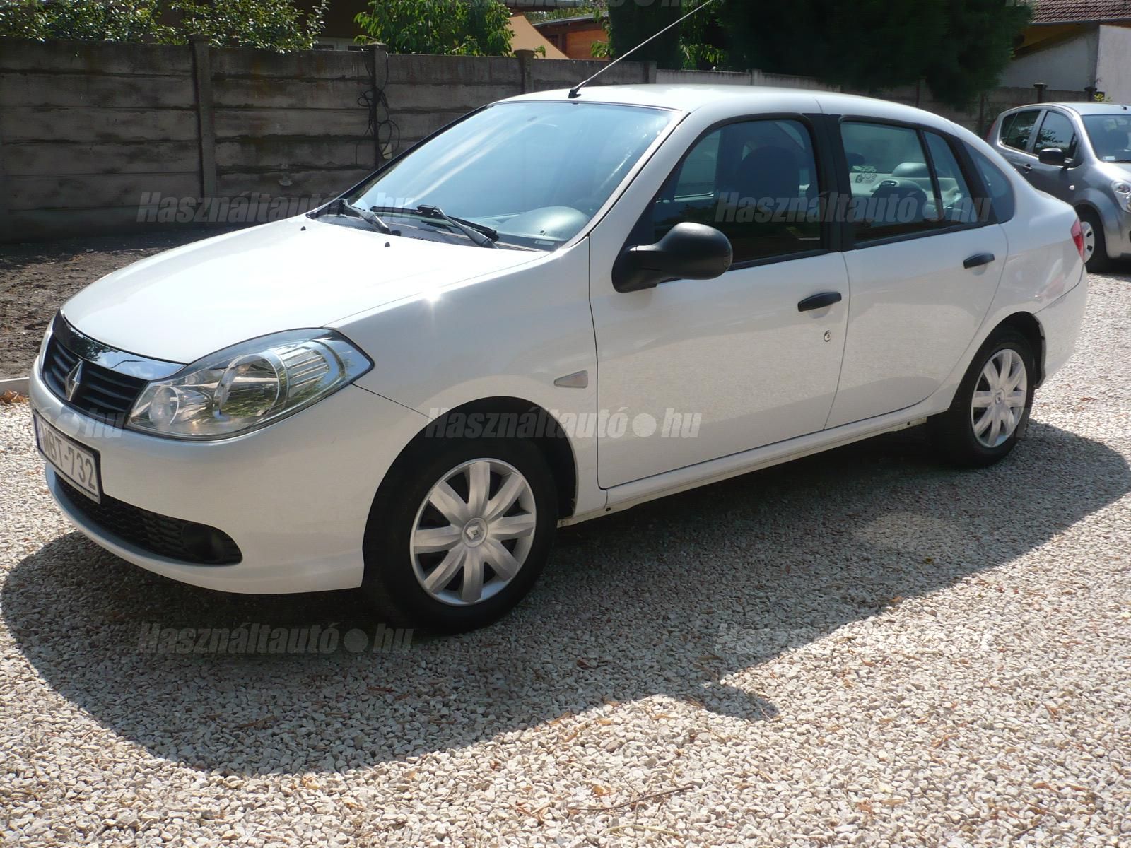RENAULT THALIA 2012/3 - 1