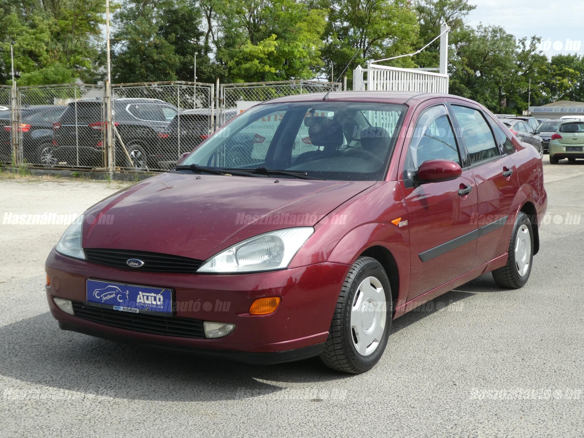FORD FOCUS 2000/4 - 1
