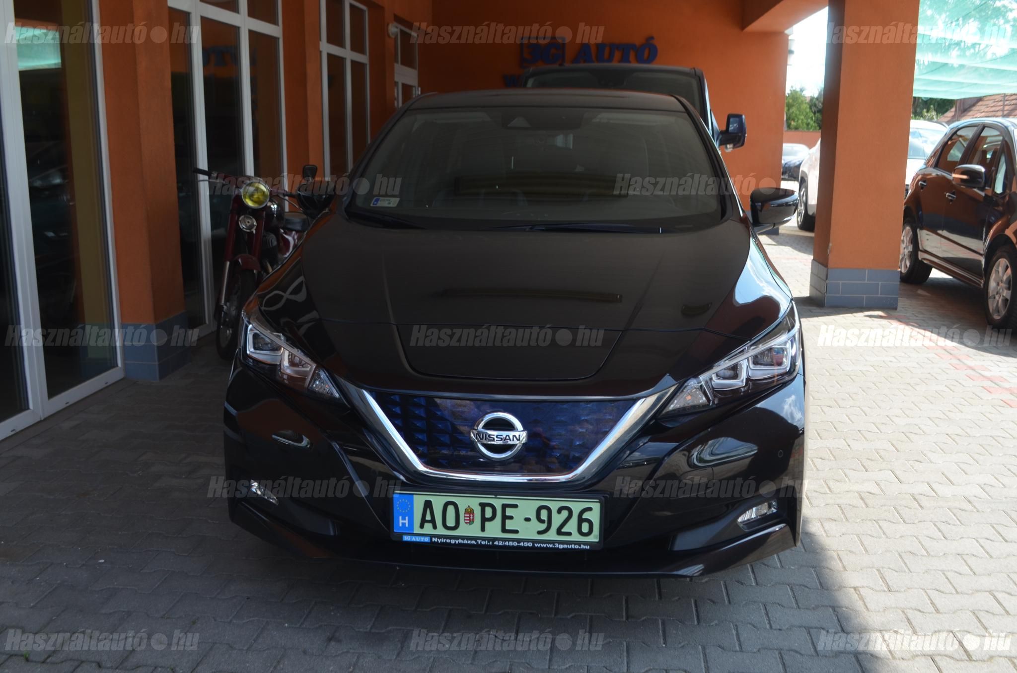 NISSAN LEAF 2022/3 - 1
