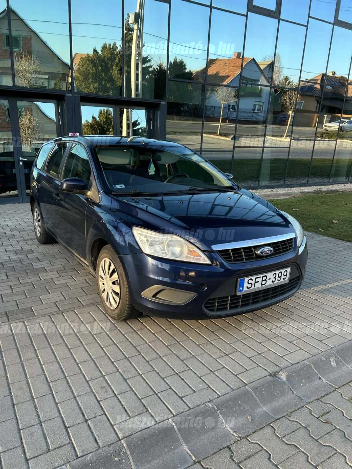 FORD FOCUS 2010/9 - 1