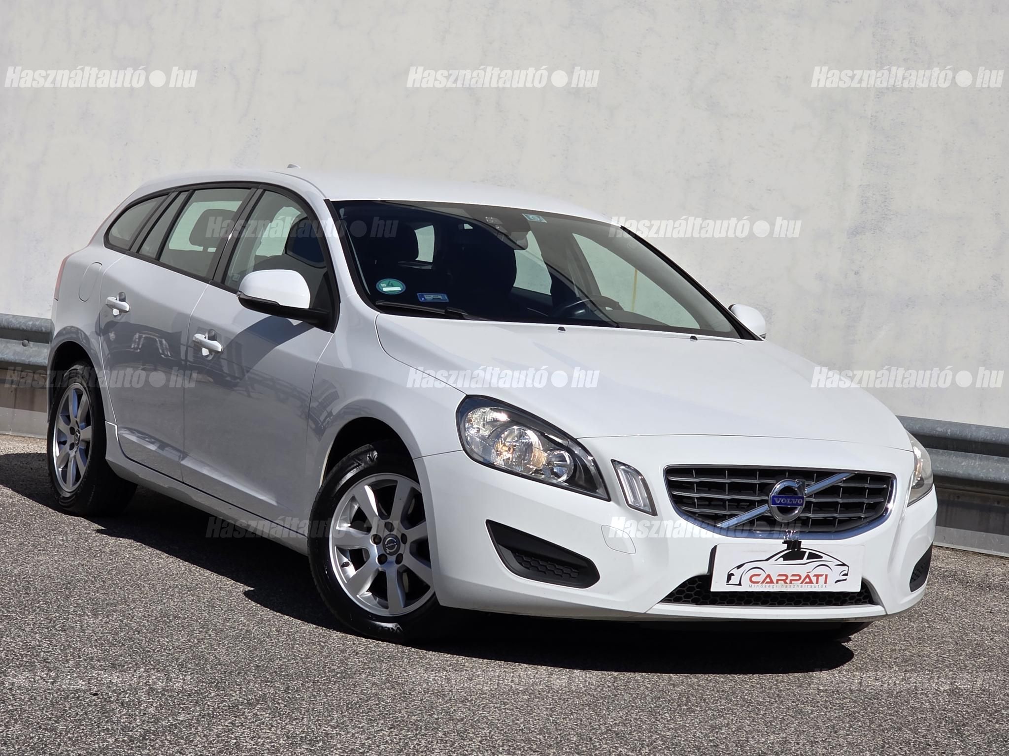 VOLVO V60 2012/10 - 1