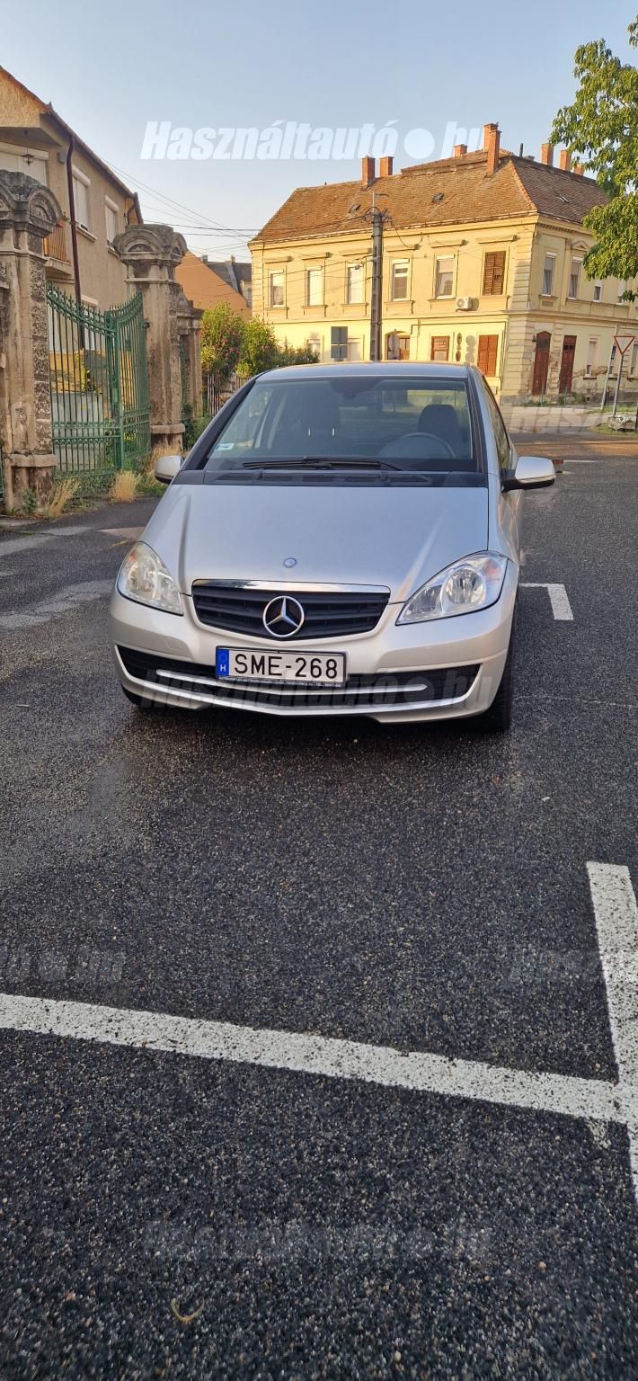 MERCEDES-BENZ A 160 2009/10 - 1