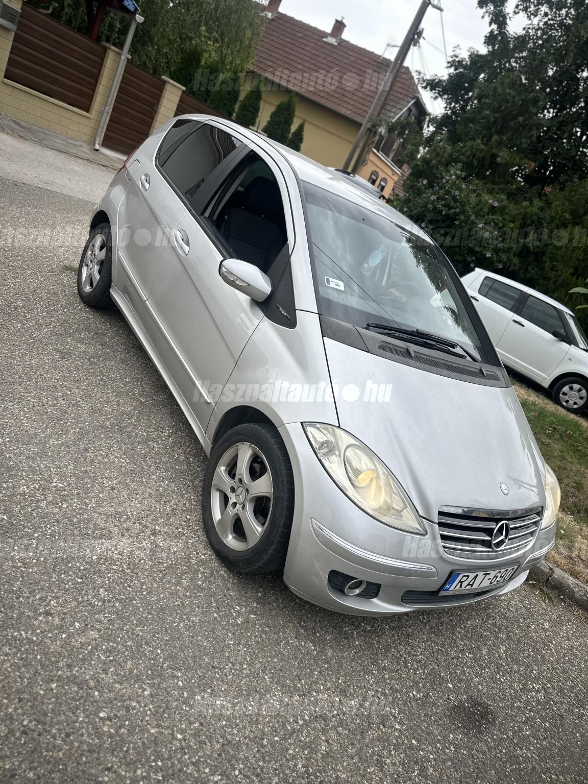 MERCEDES-BENZ A 170 2004/12 - 1