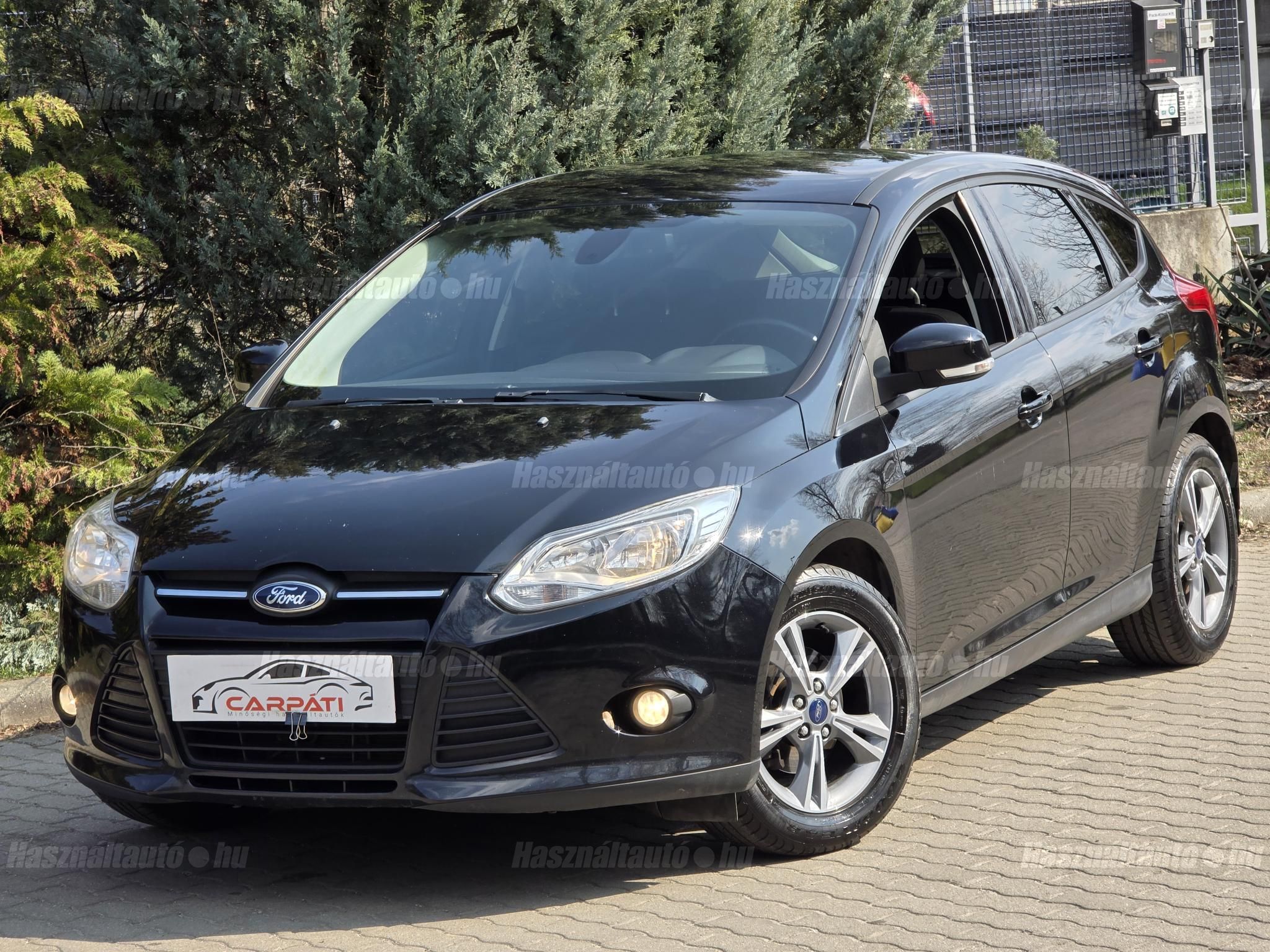 FORD FOCUS 2014/8 - 1