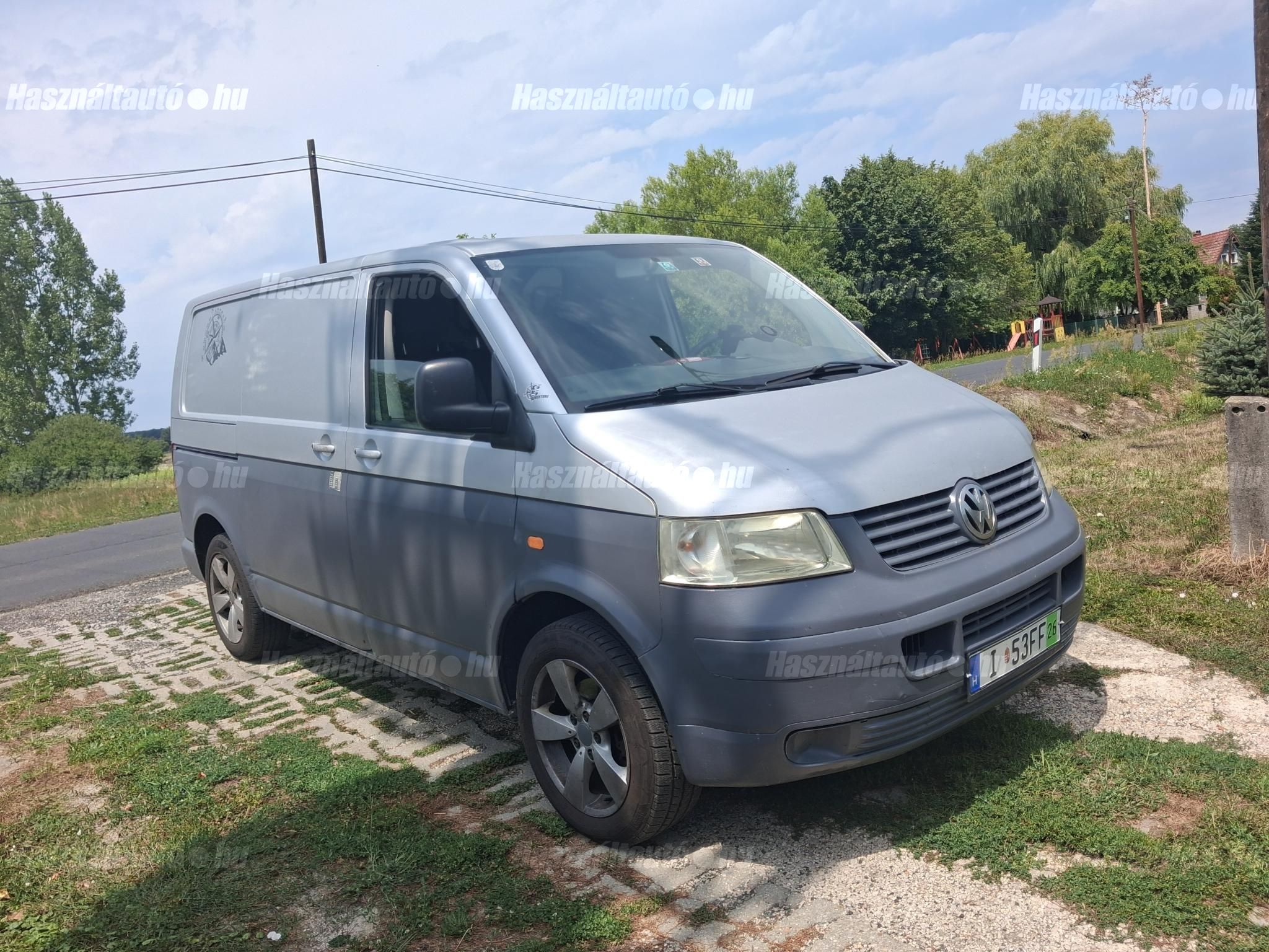 VOLKSWAGEN TRANSPORTER T5 2005/7 - 1