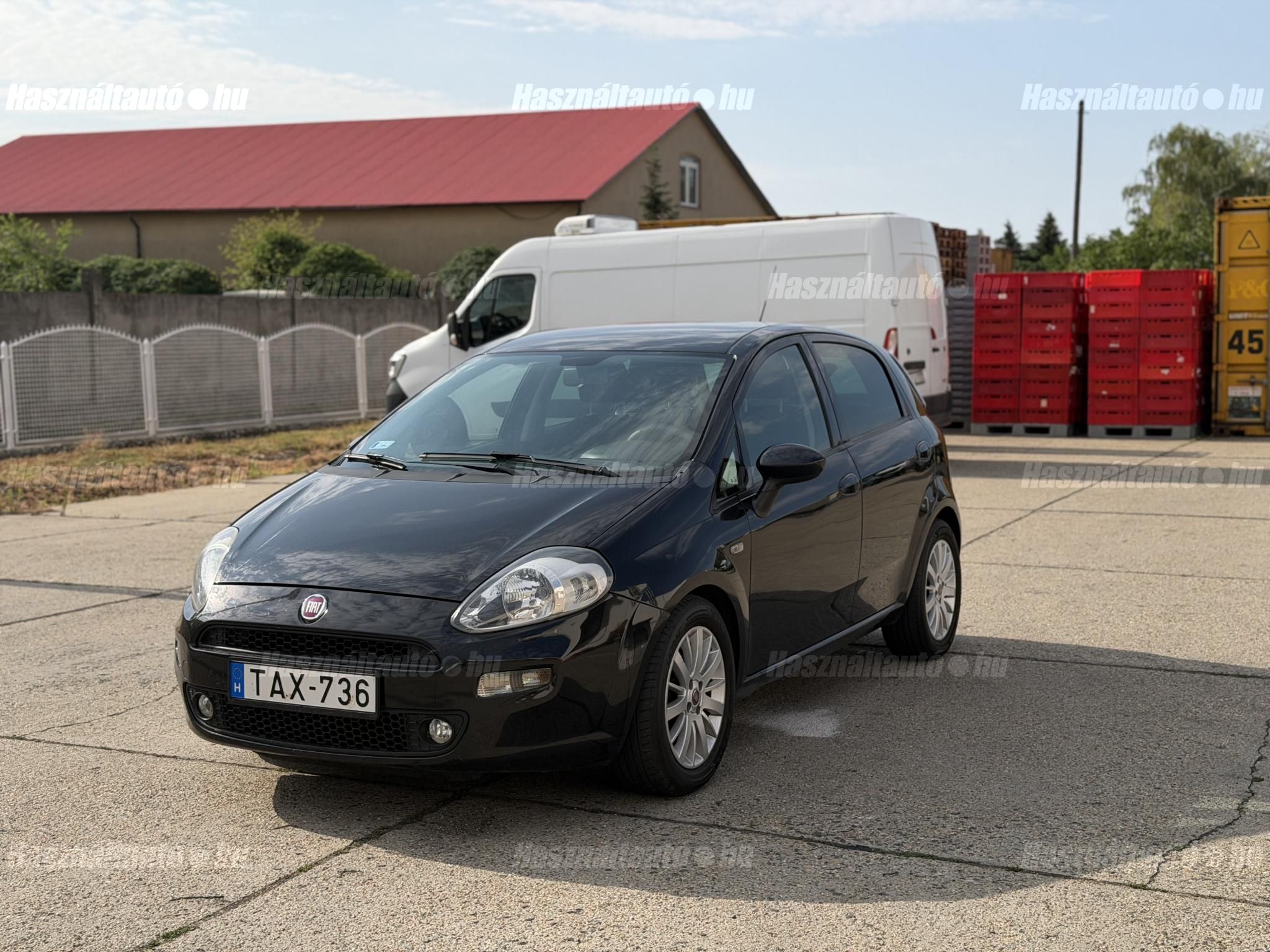 FIAT PUNTO 2015/8 - 1