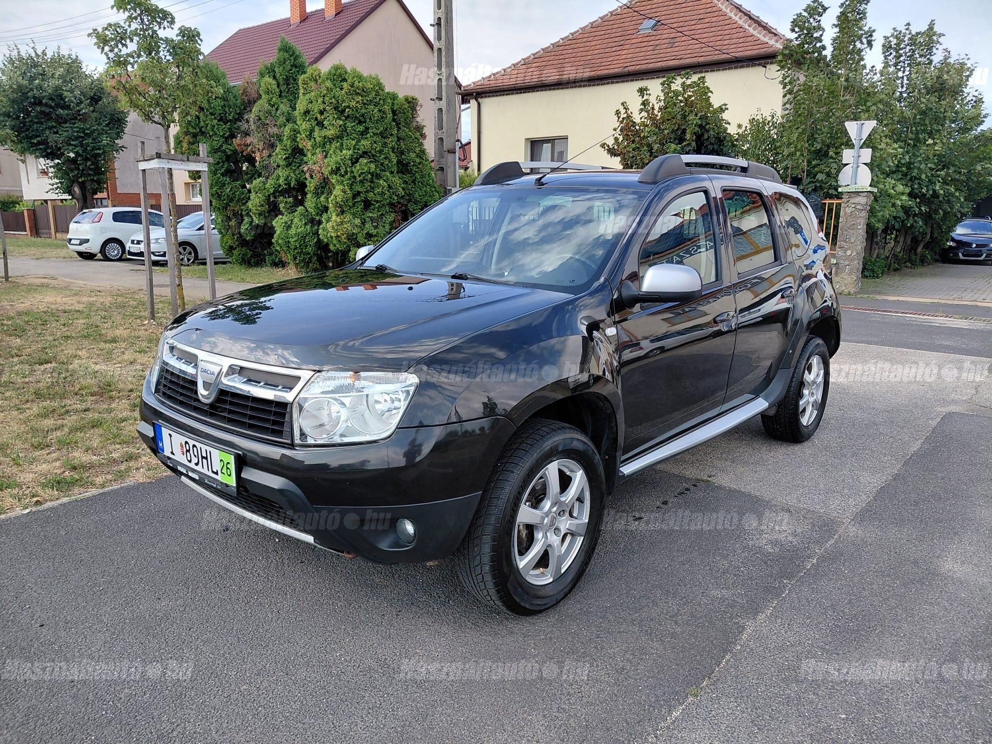 DACIA DUSTER 2011/7 - 1