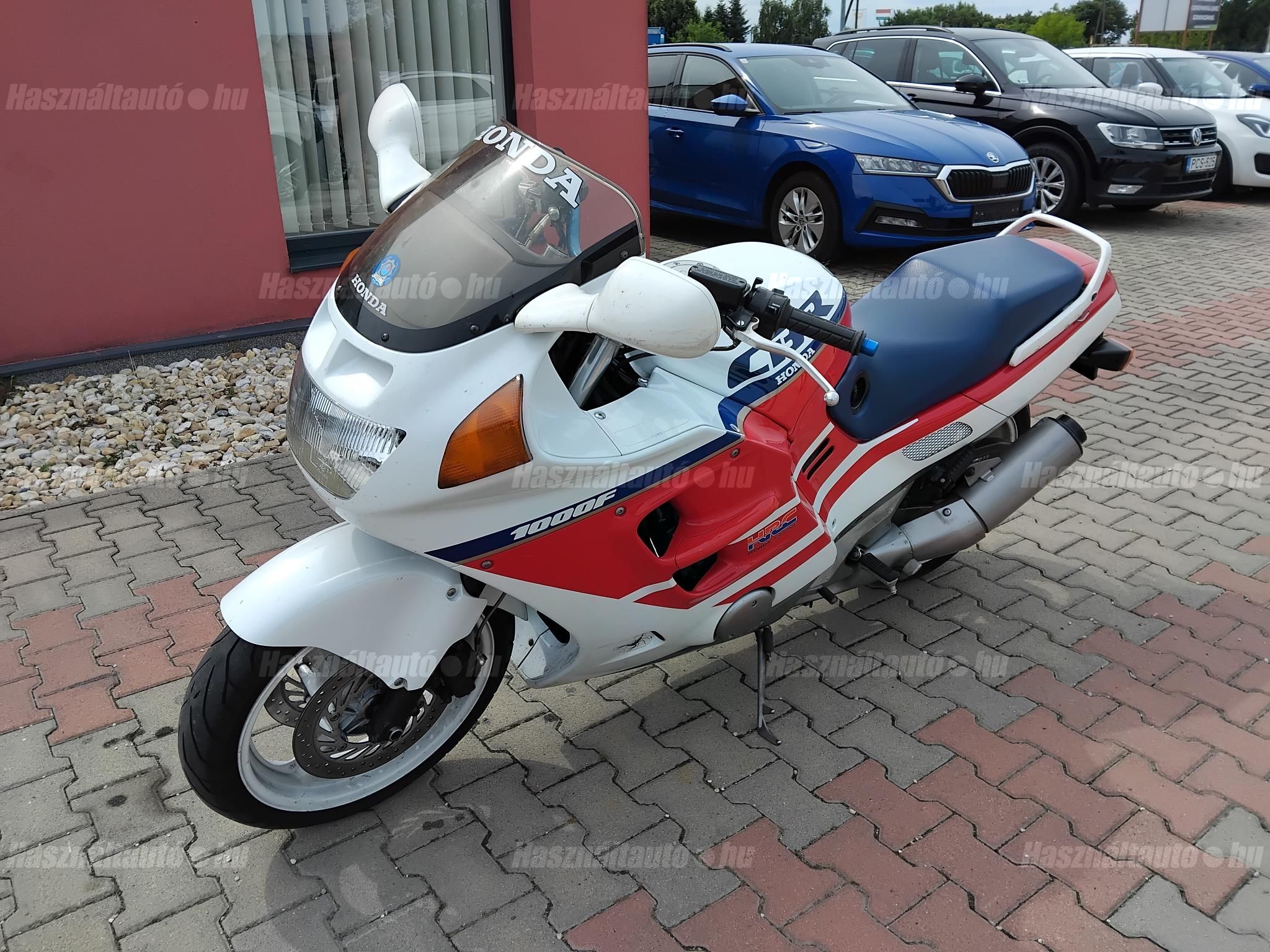 HONDA CBR 1000 F 1991/6 - 1
