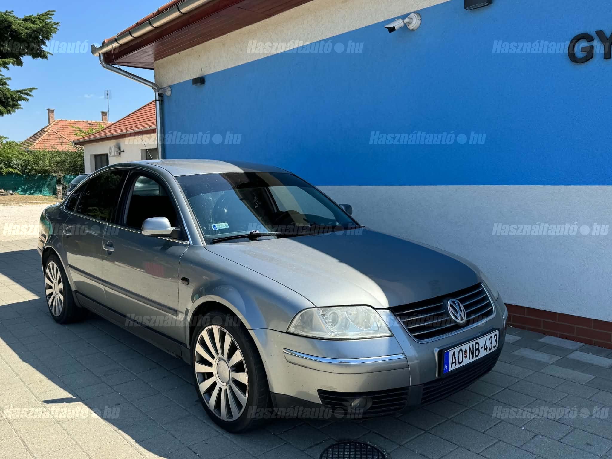 VOLKSWAGEN PASSAT V 2001/5 - 1