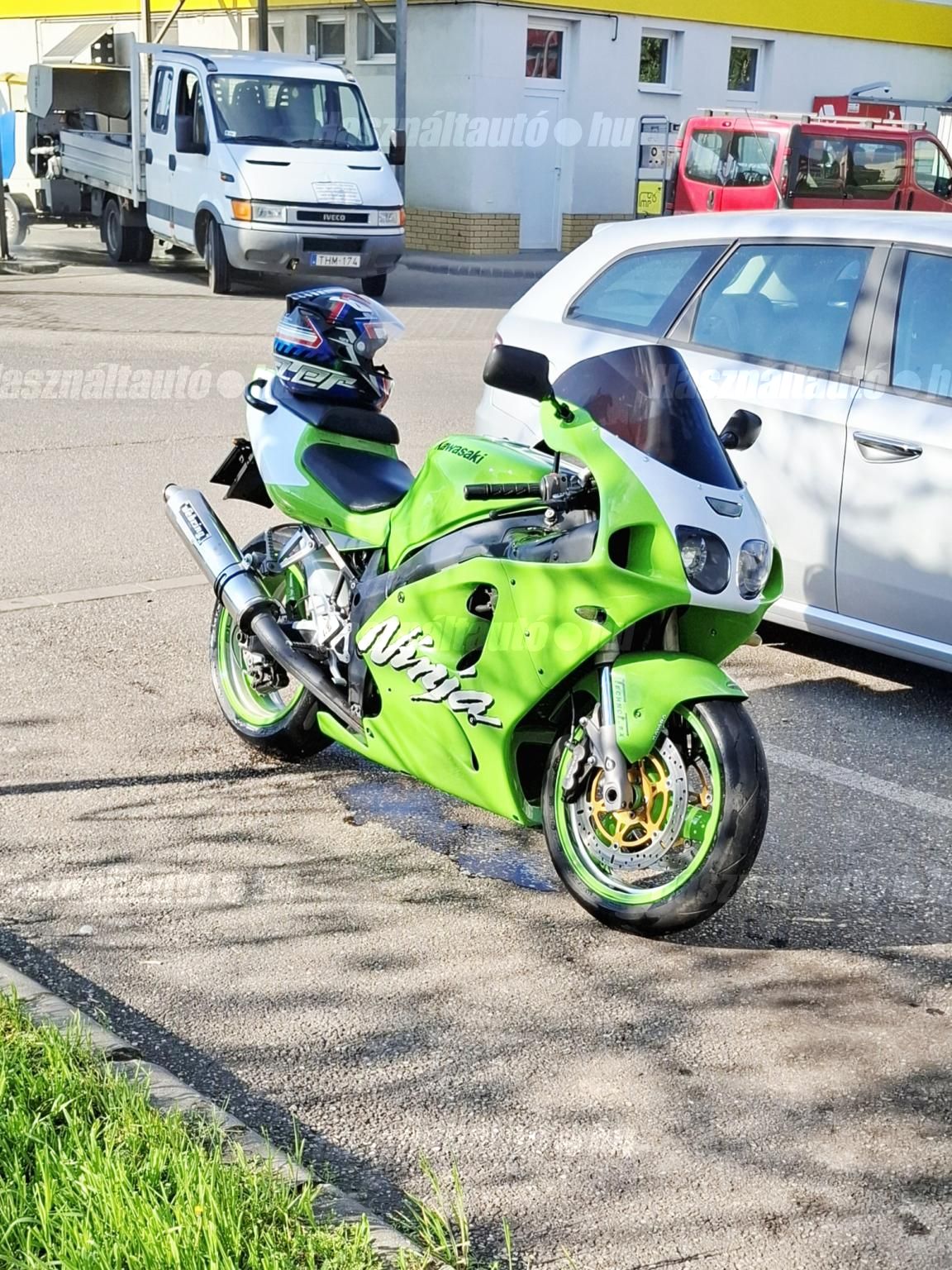 KAWASAKI ZX-7R (NINJA) 1999/4 - 1