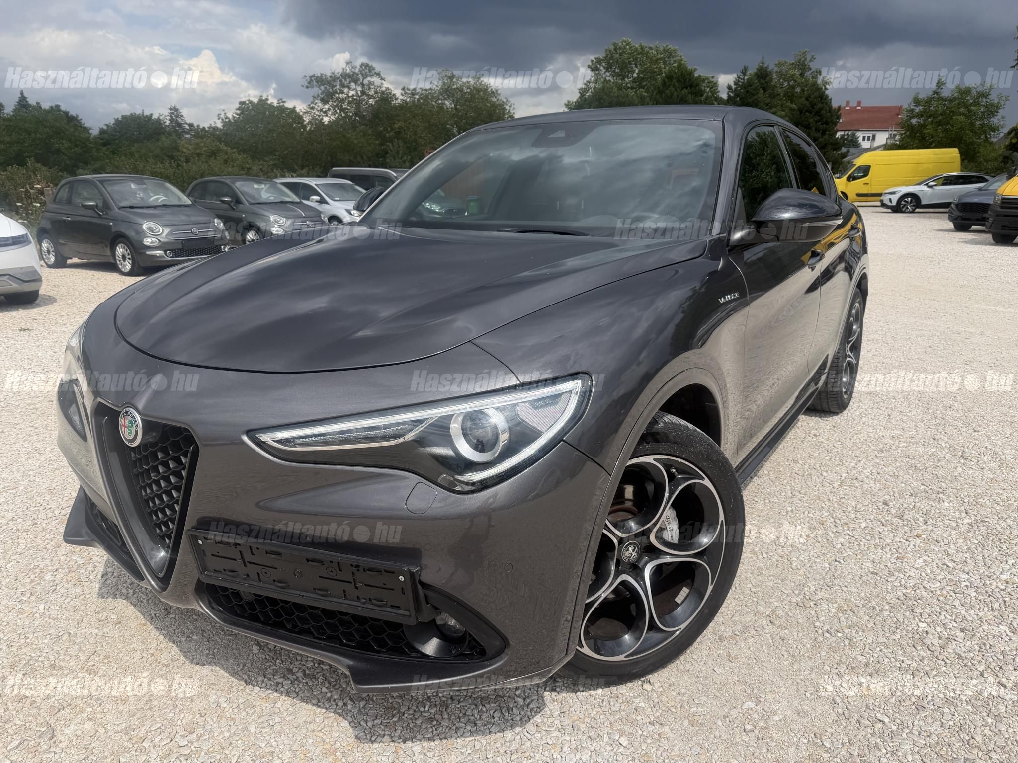 ALFA ROMEO STELVIO 2022/10 - 1