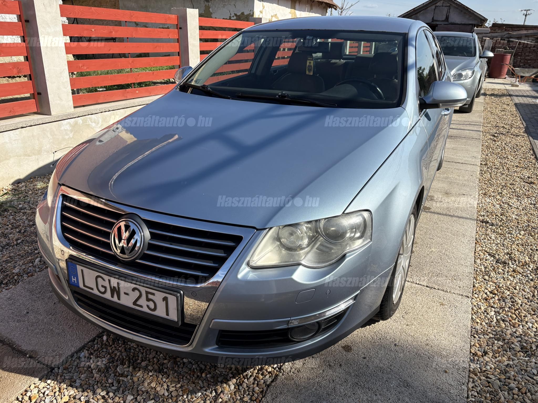 VOLKSWAGEN PASSAT VI 2009 - 1