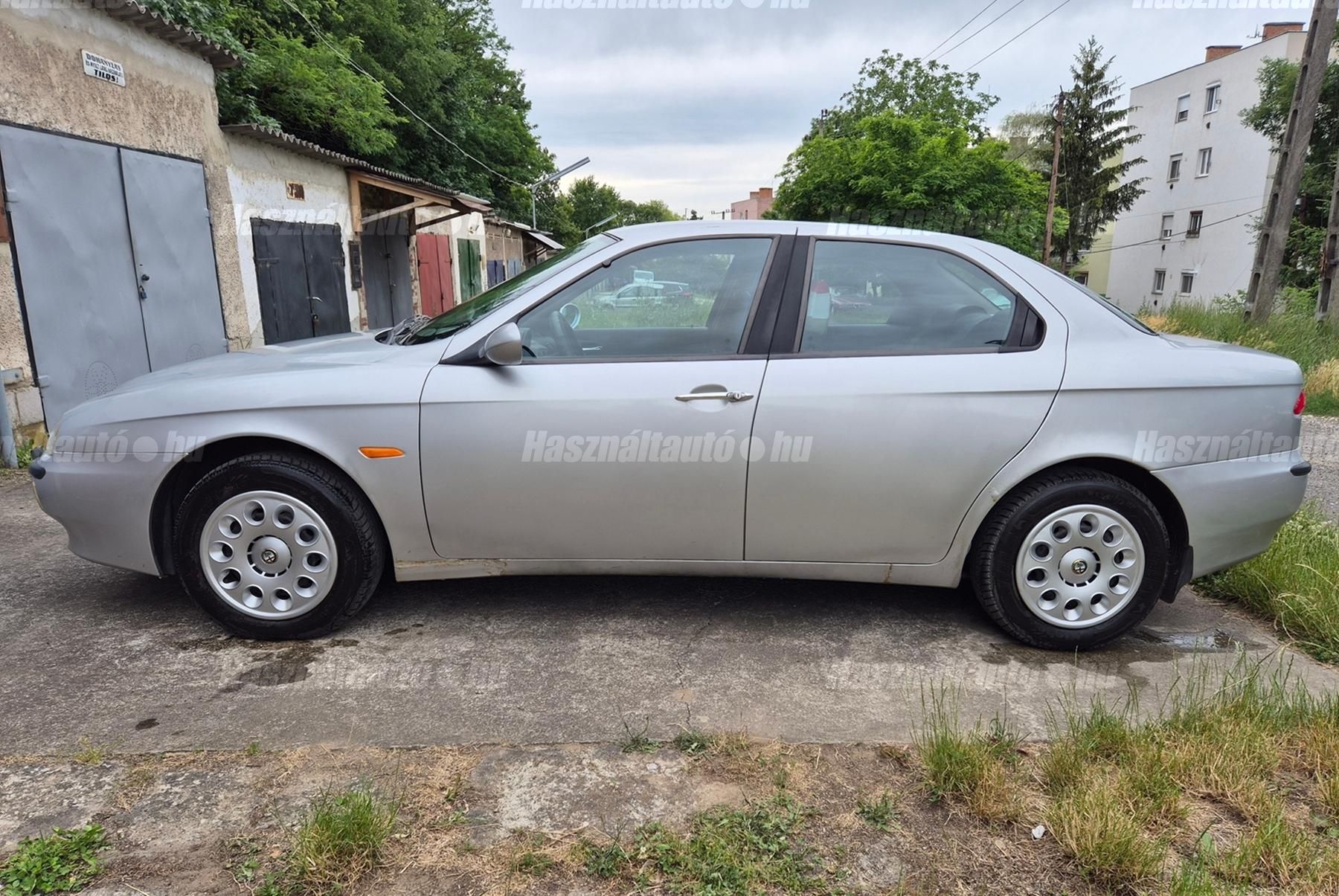 ALFA ROMEO 156 2000/5 - 1