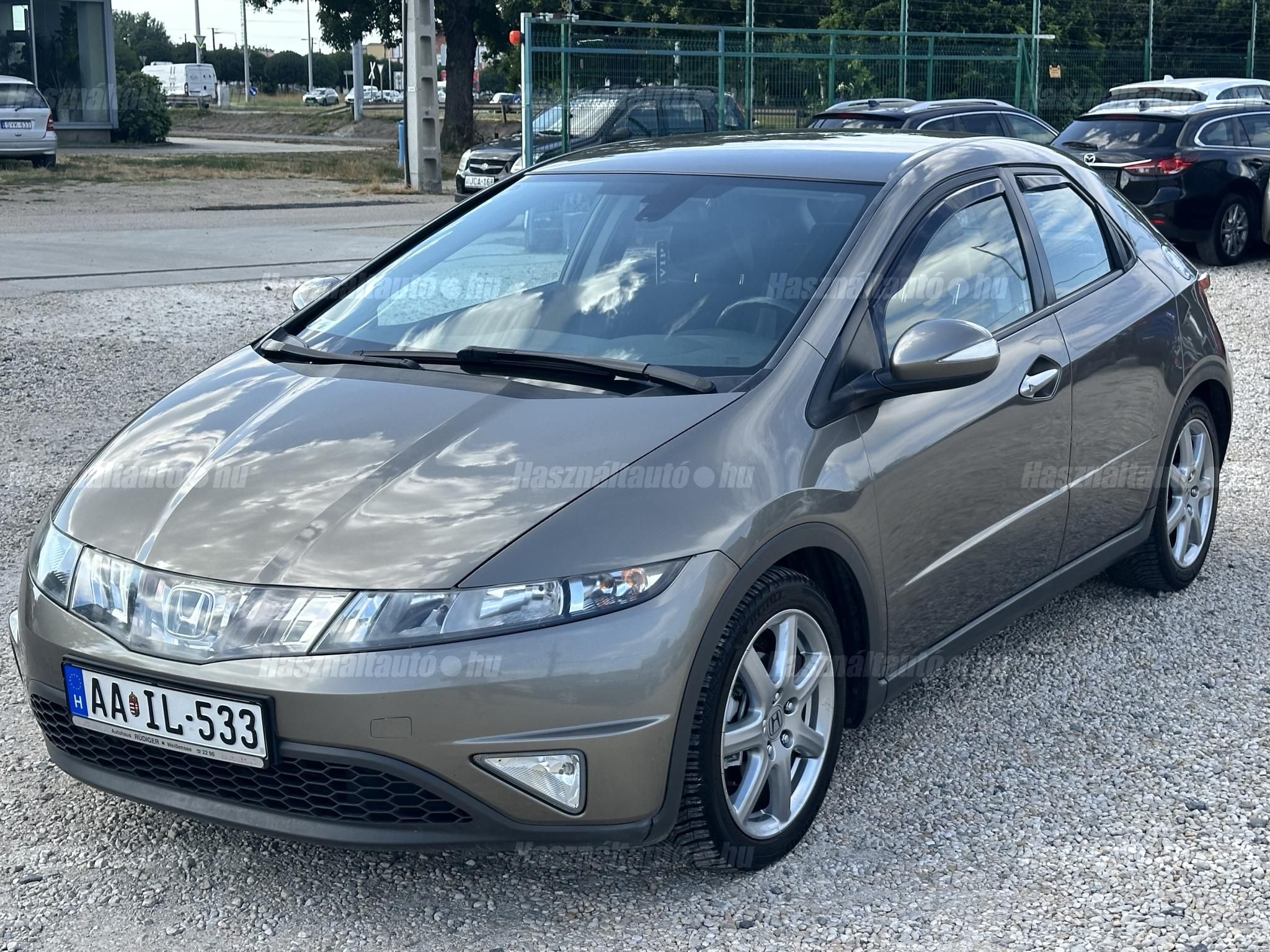HONDA CIVIC 2006/6 - 1