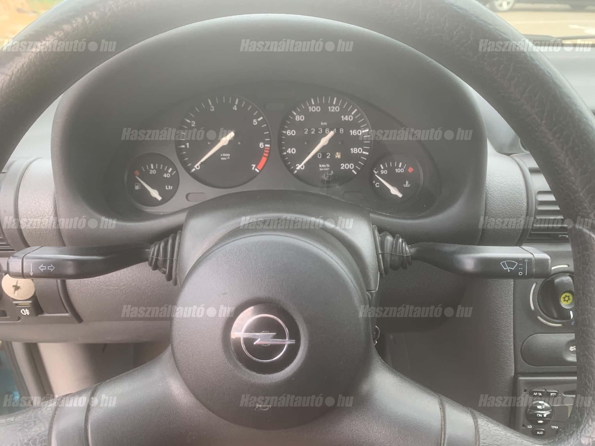 OPEL CORSA B 1998/10 - 1