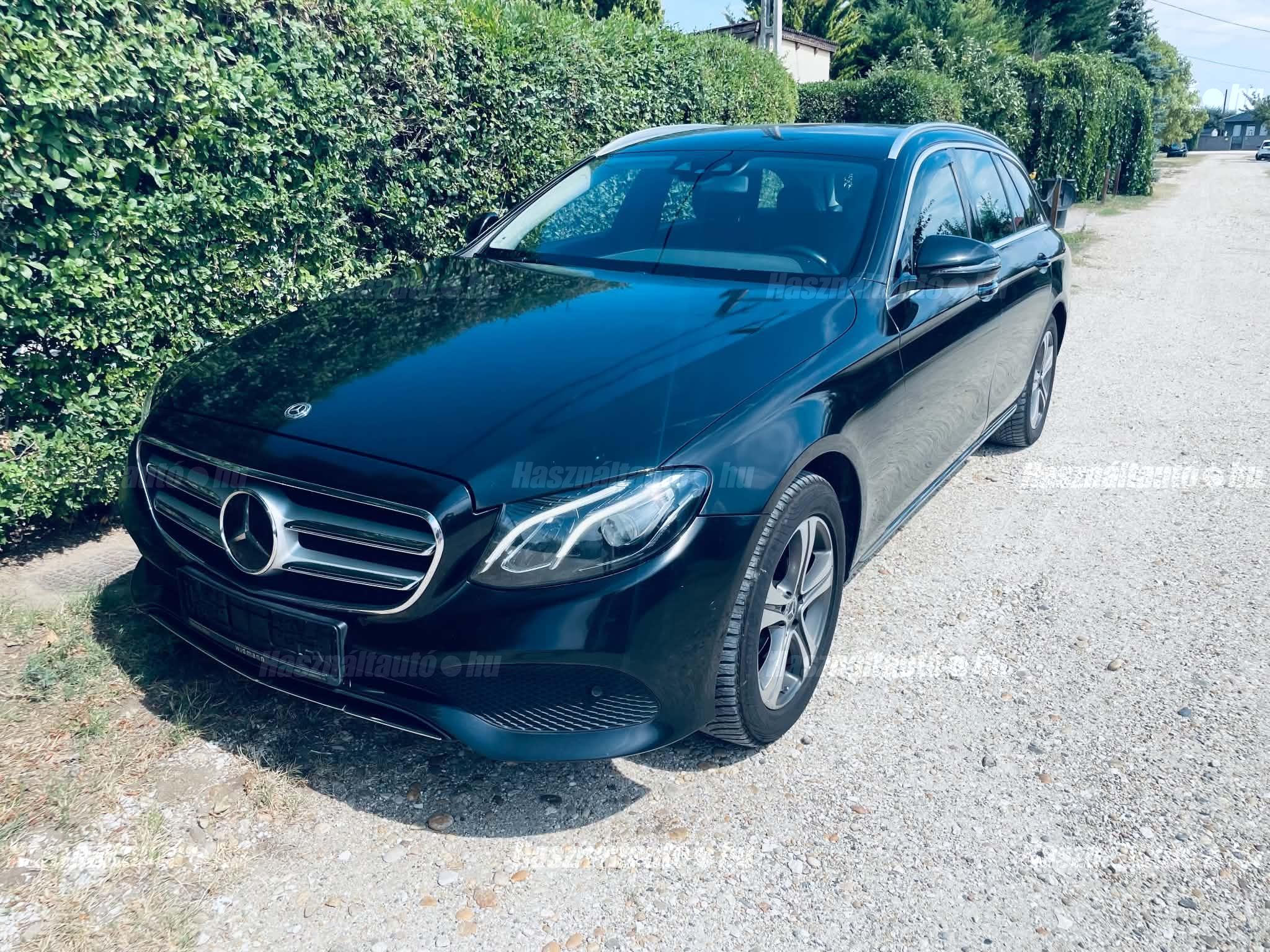 MERCEDES-BENZ E 220 2018/11 - 1