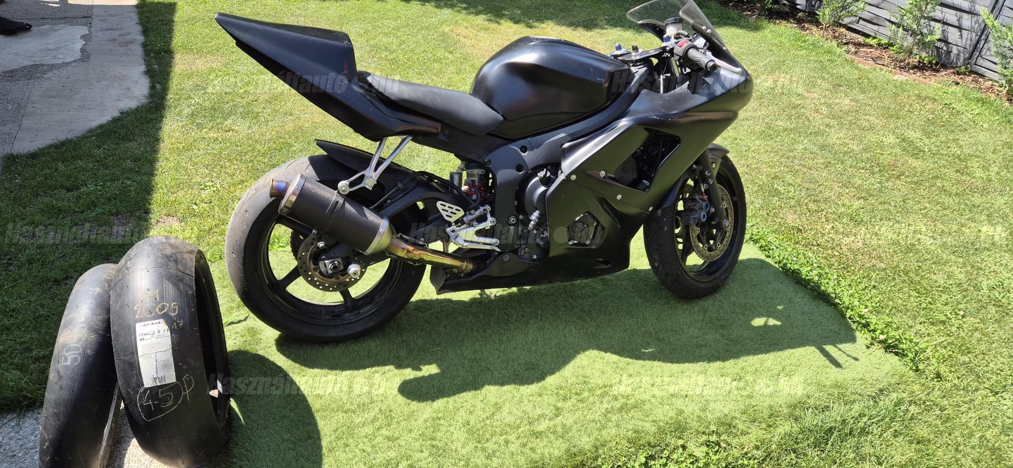 YAMAHA YZF R6 2005 - 1