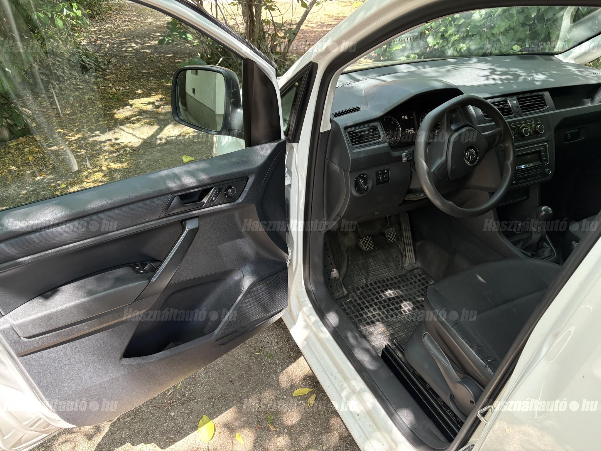 VOLKSWAGEN CADDY 2015/12 - 1