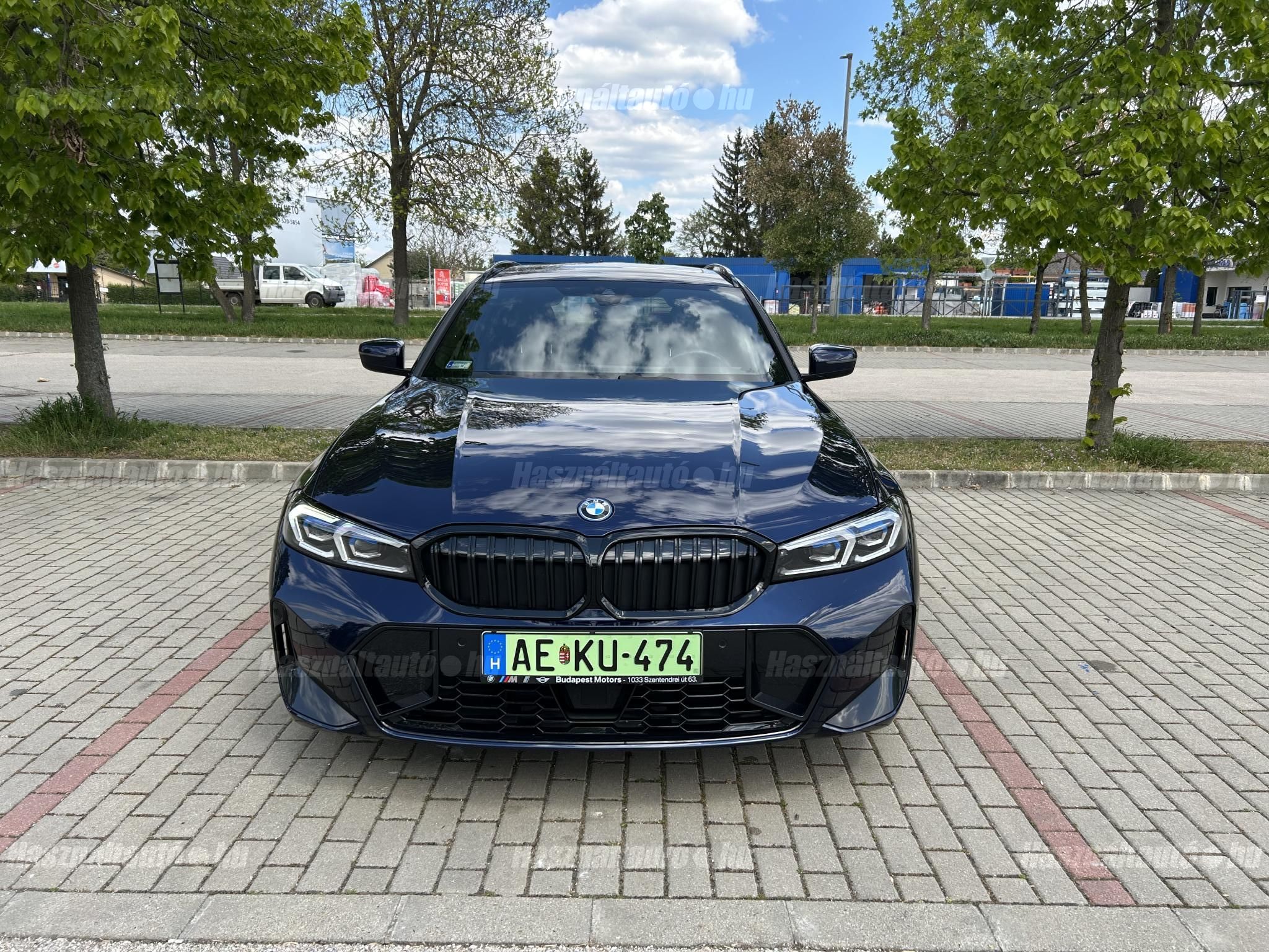 BMW 330 2023/4 - 1