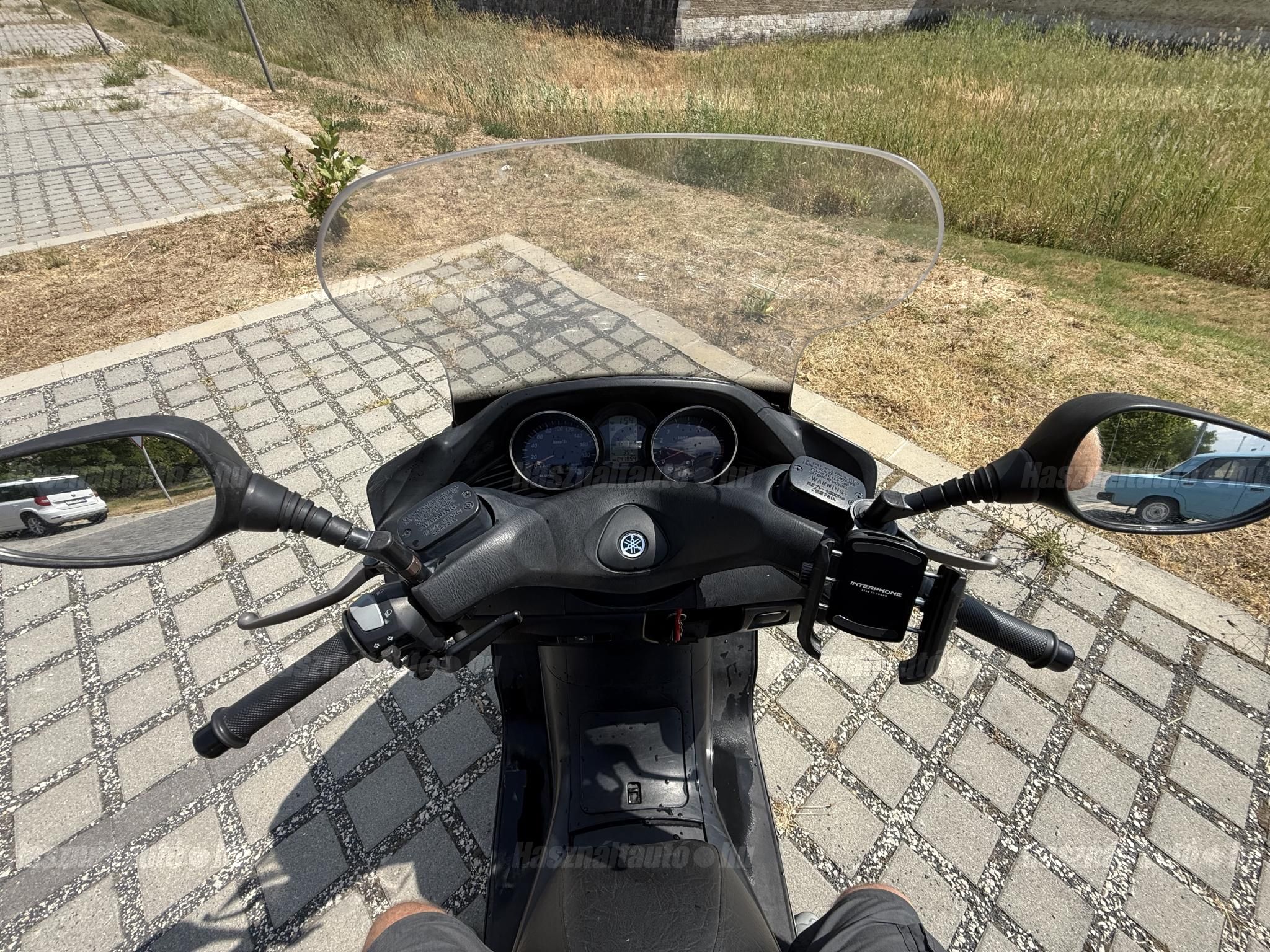 YAMAHA MAJESTY 2010/5 - 1