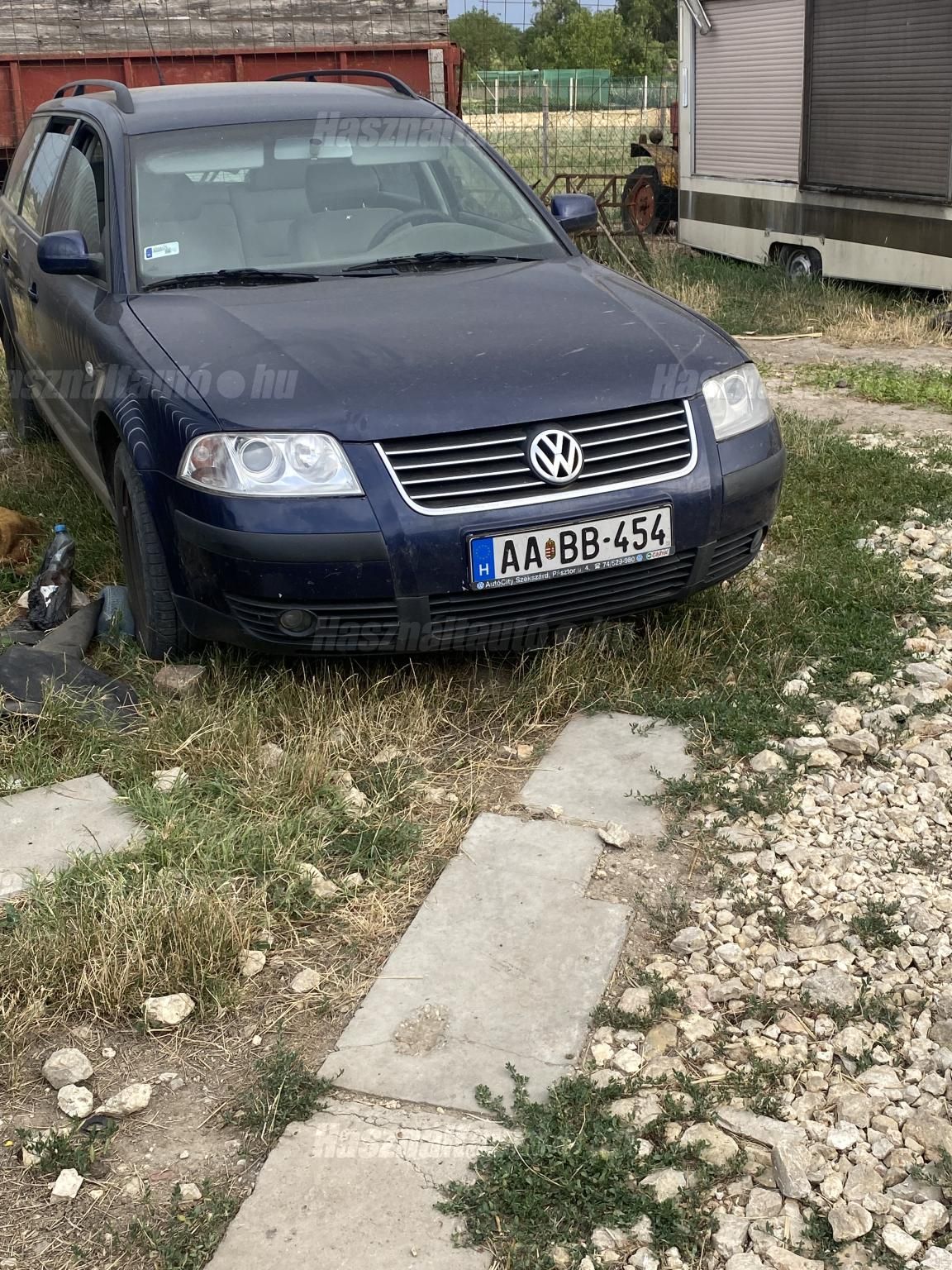 VOLKSWAGEN PASSAT V 2001/10 - 1