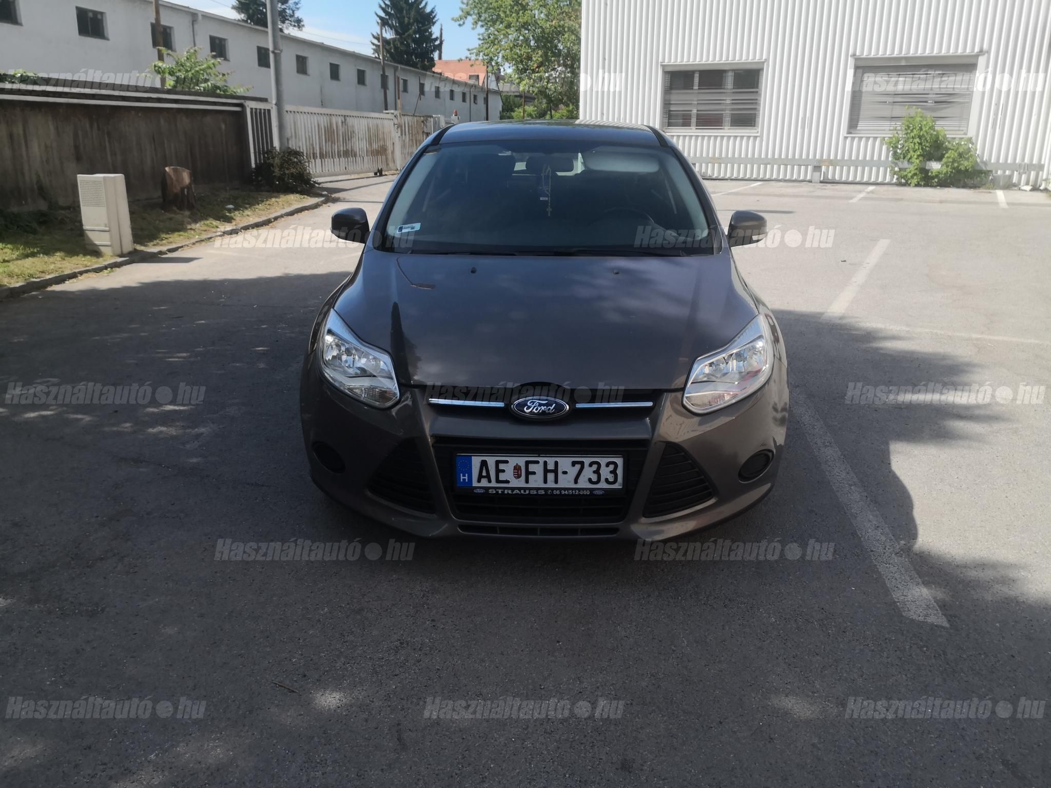 FORD FOCUS 2012/6 - 1