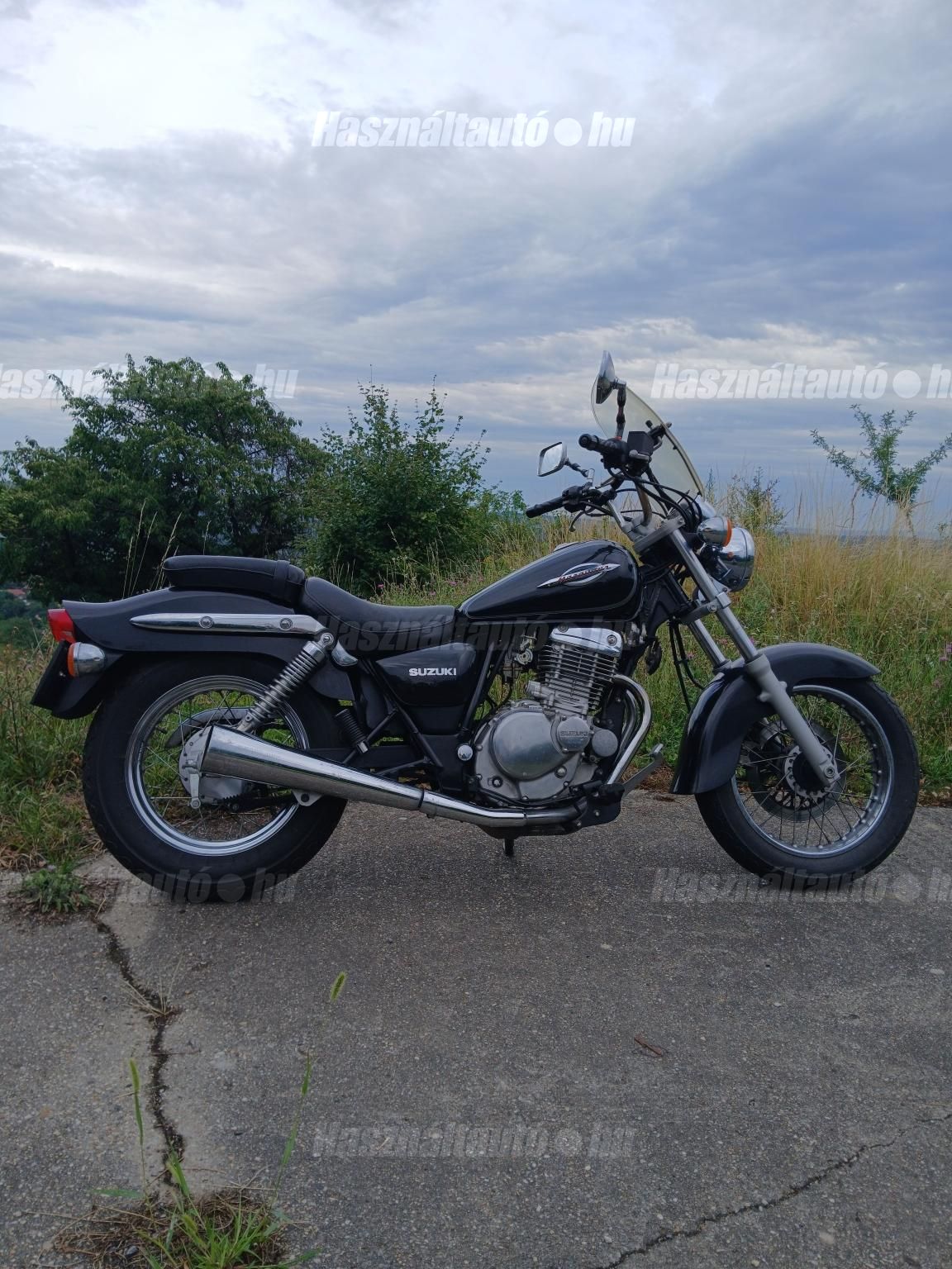 SUZUKI GZ 250 (MARAUDER) 2003/4 - 1