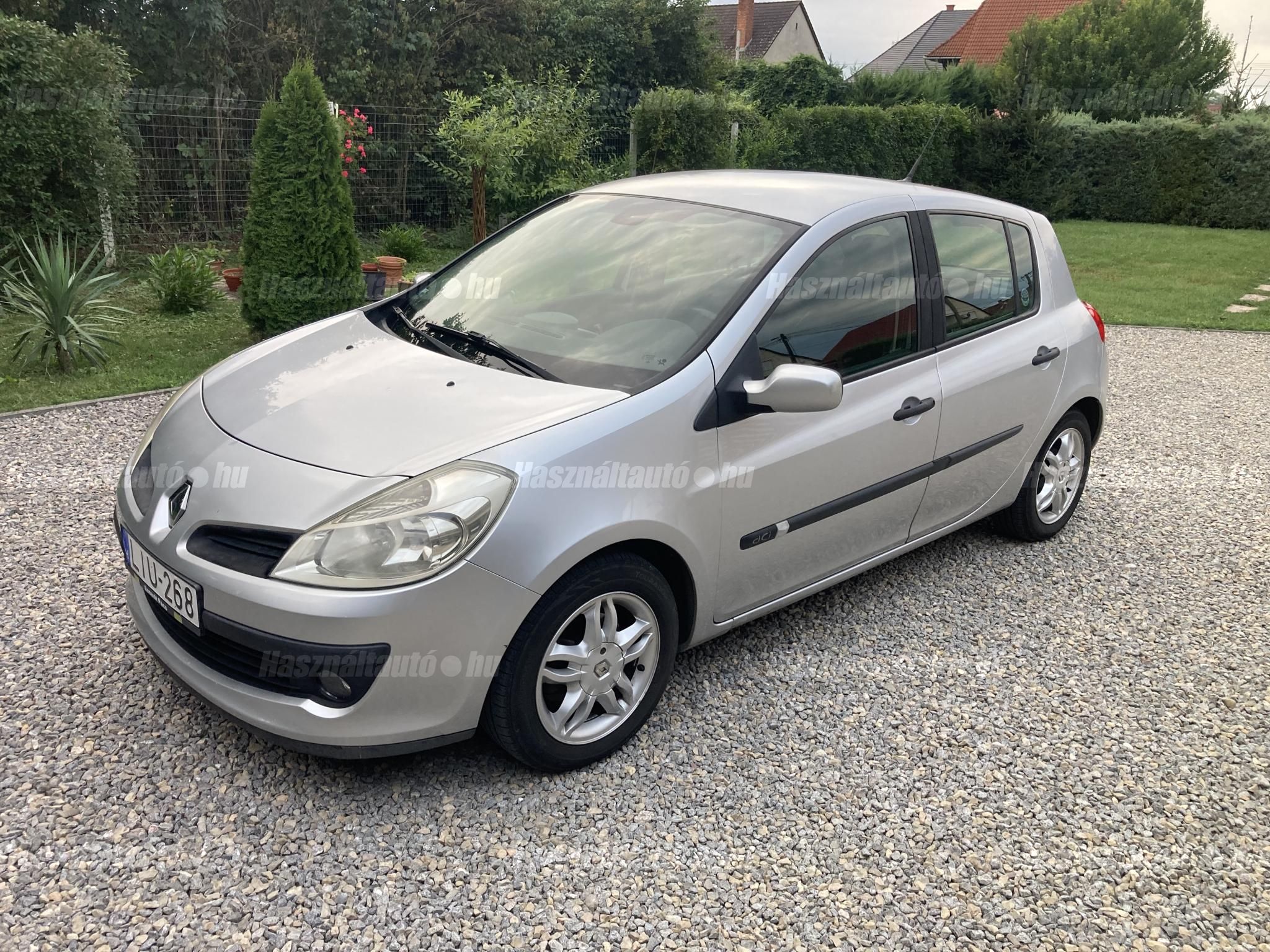 RENAULT CLIO 2006/3 - 1