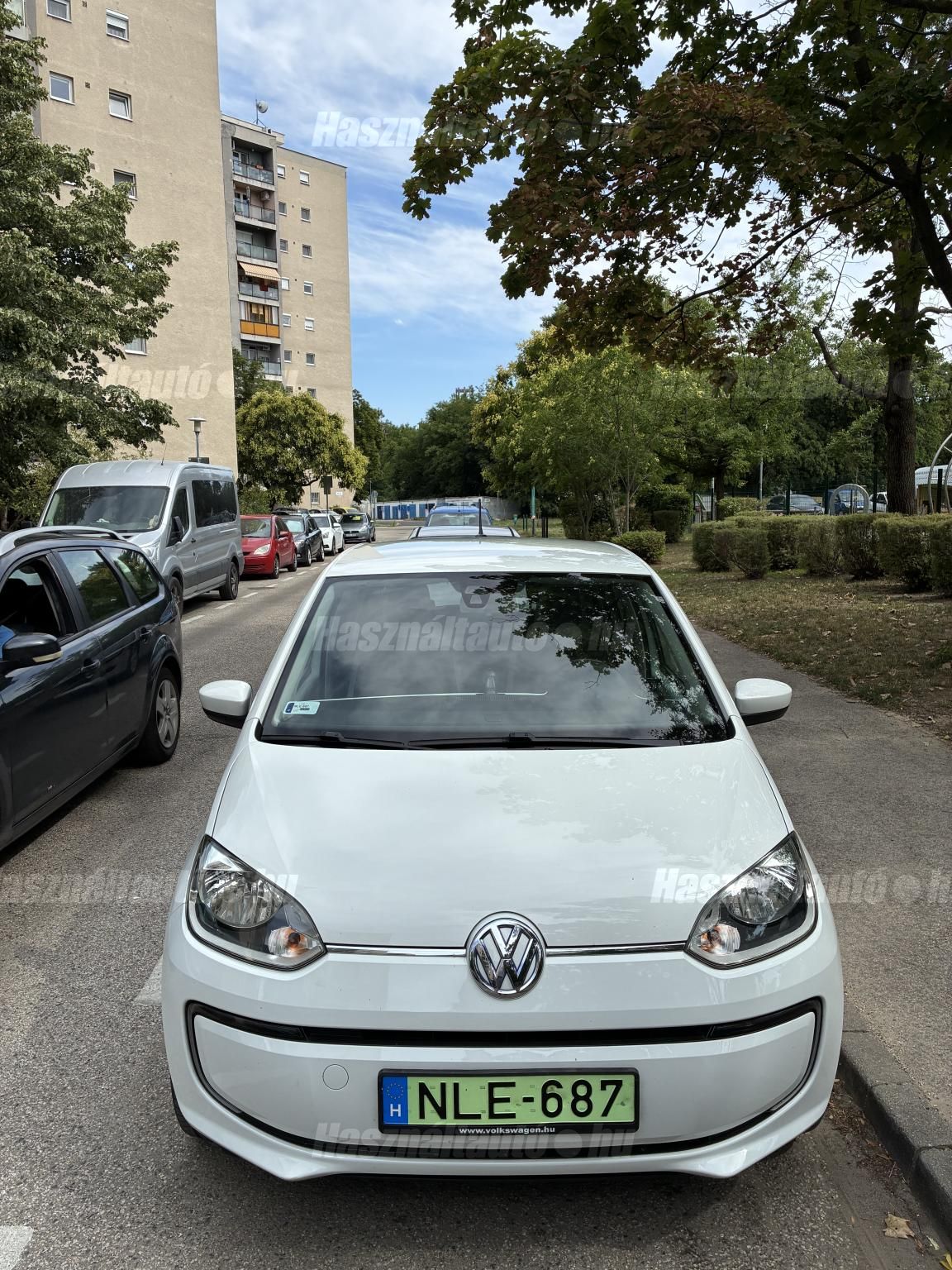 VOLKSWAGEN UP 2015/12 - 1