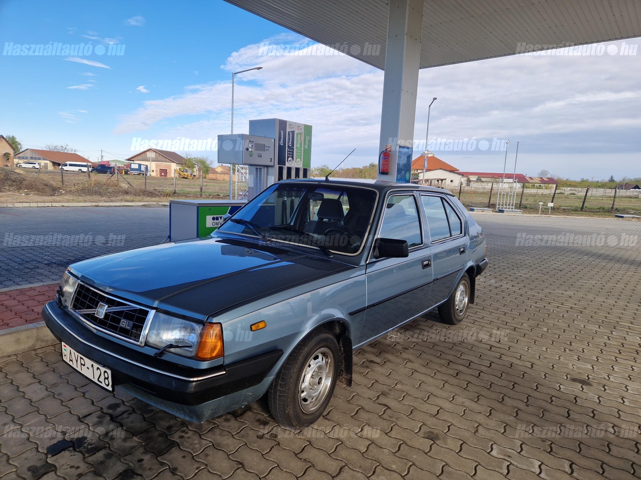 VOLVO 300-AS SOROZAT 1984/6 - 1