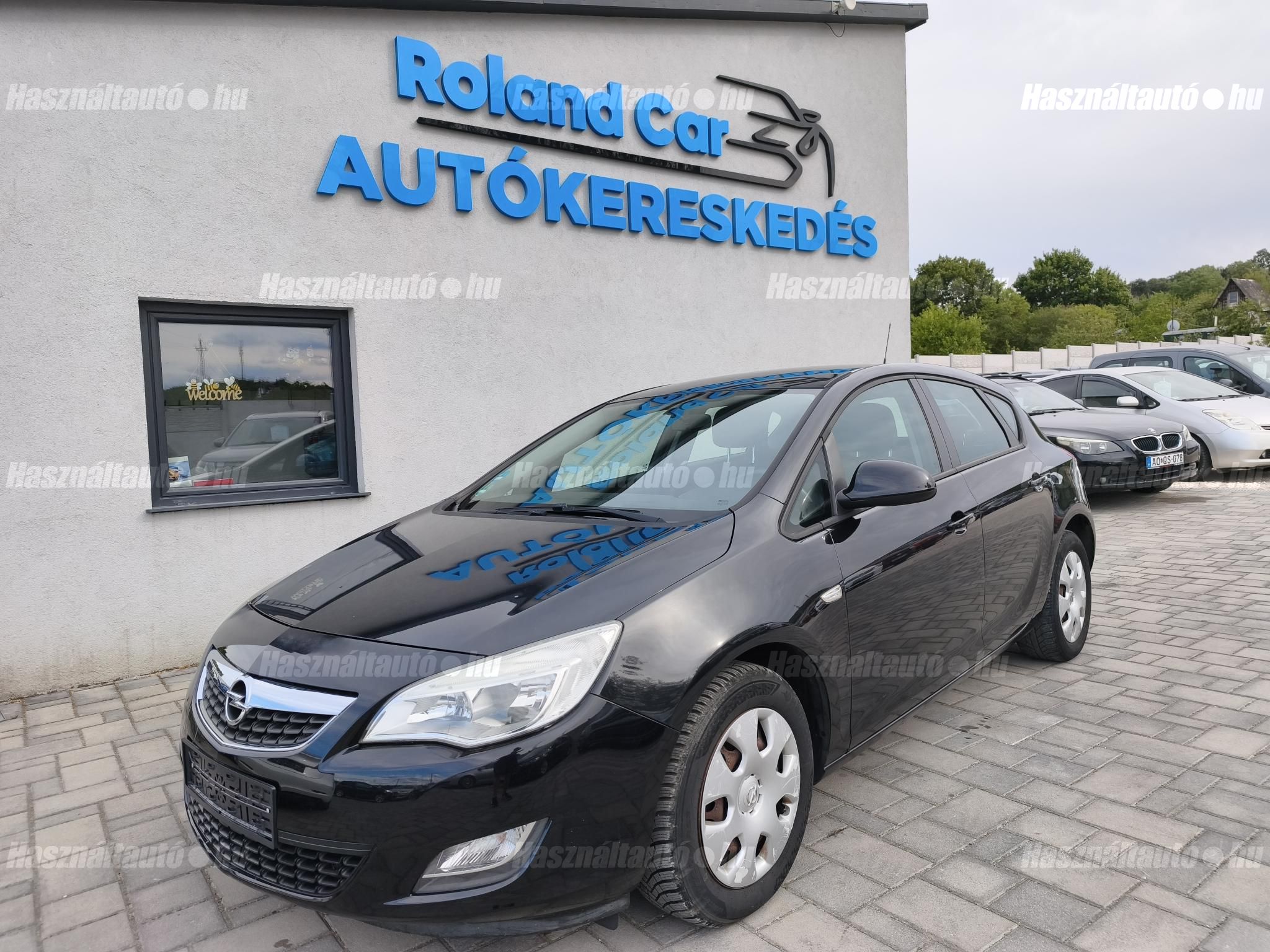 OPEL ASTRA J 2010/8 - 1