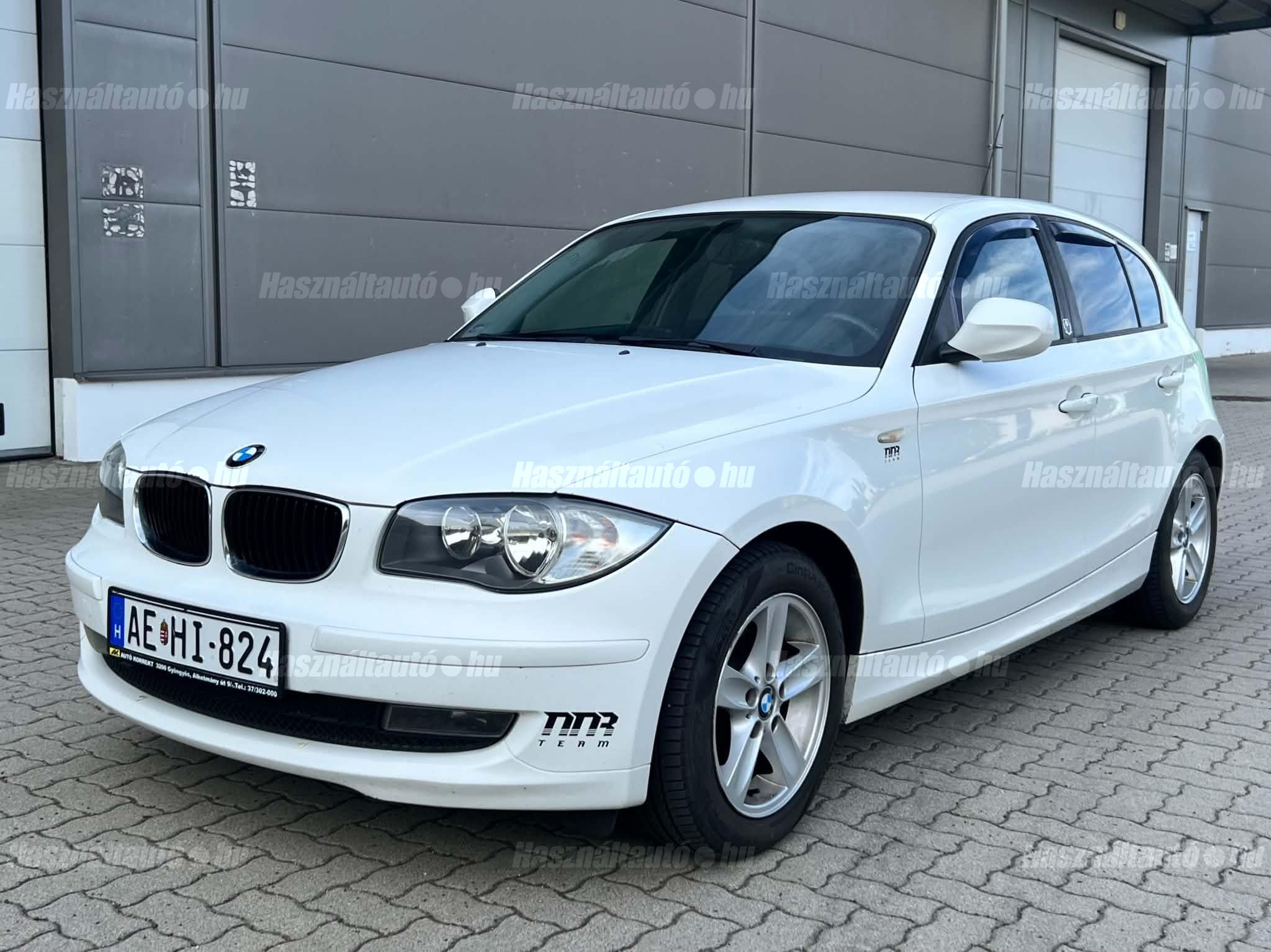 BMW 118 2010/6 - 1
