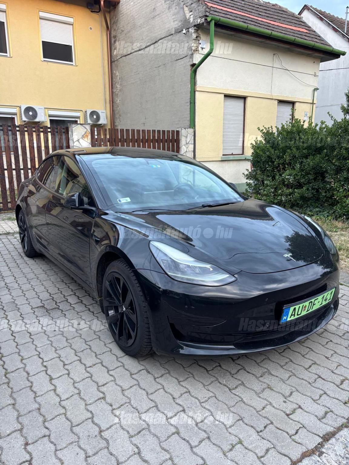 TESLA MODEL 3 2021/3 - 1