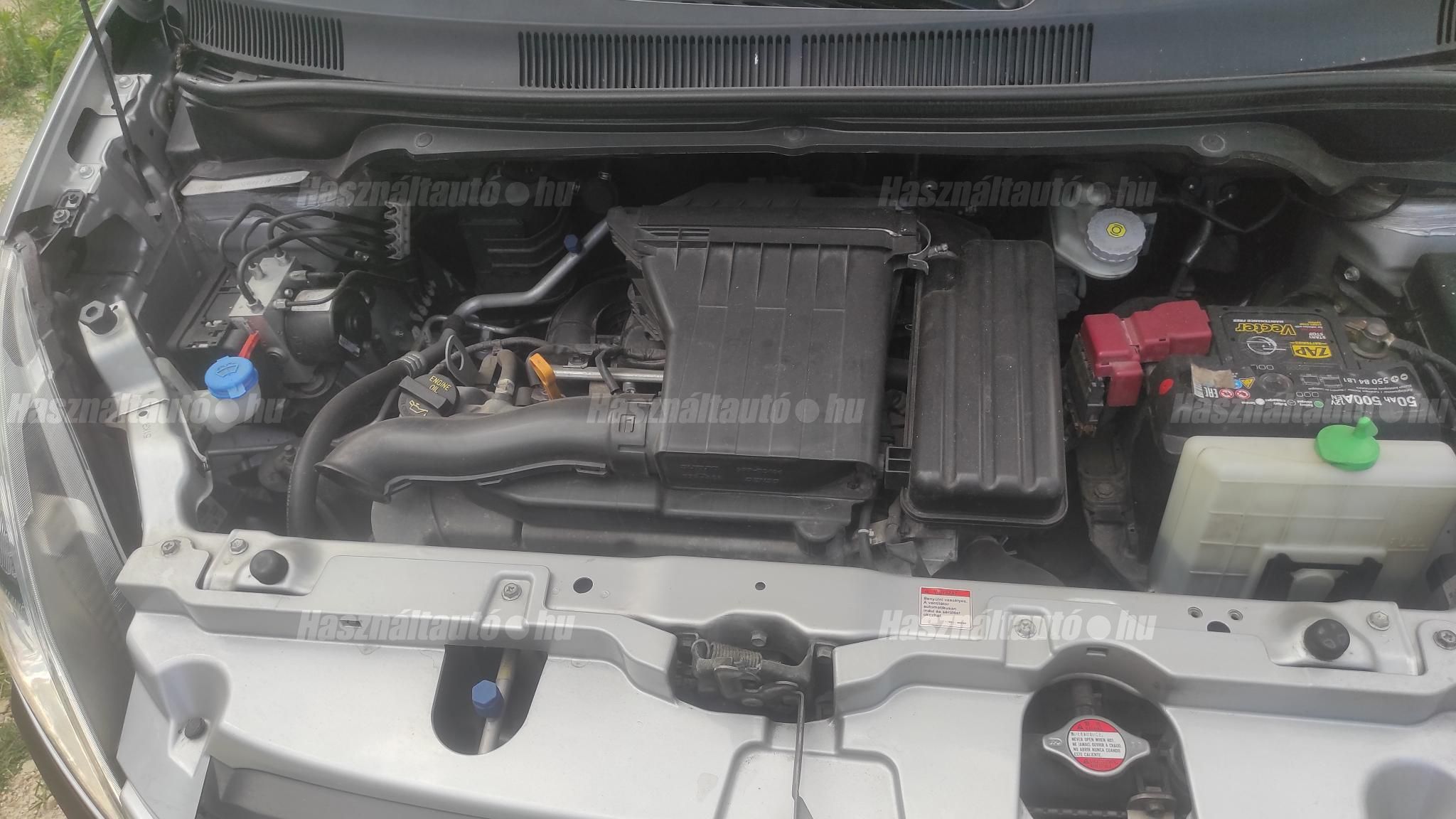 SUZUKI SPLASH 2008/6 - 1