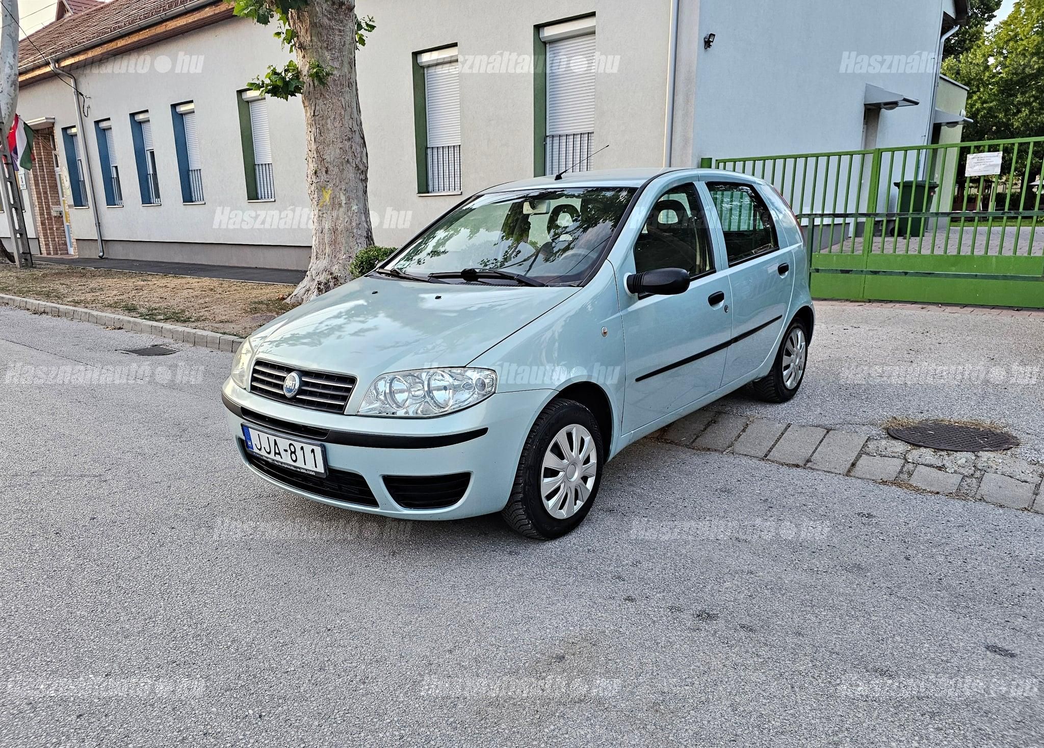 FIAT PUNTO 2004 - 1