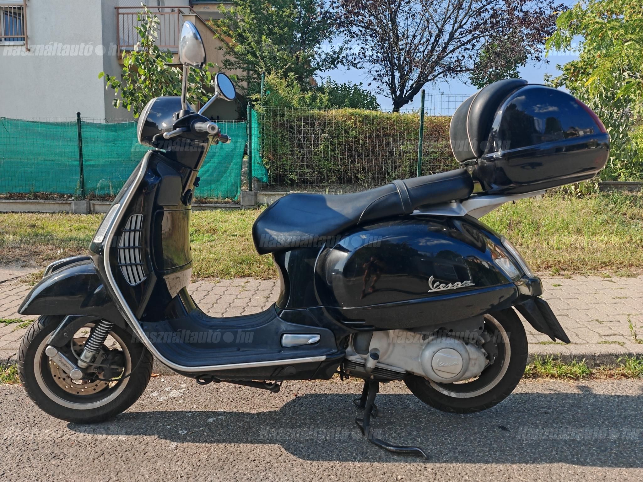 PIAGGIO GTS 125 2003/12 - 1