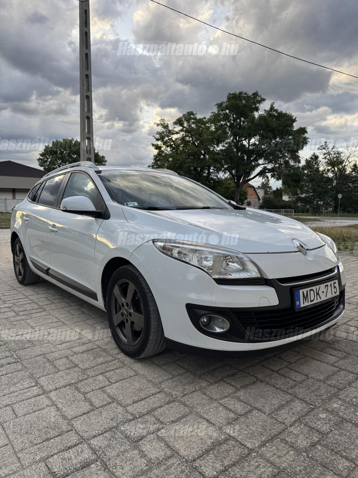 RENAULT MEGANE 2012/11 - 1