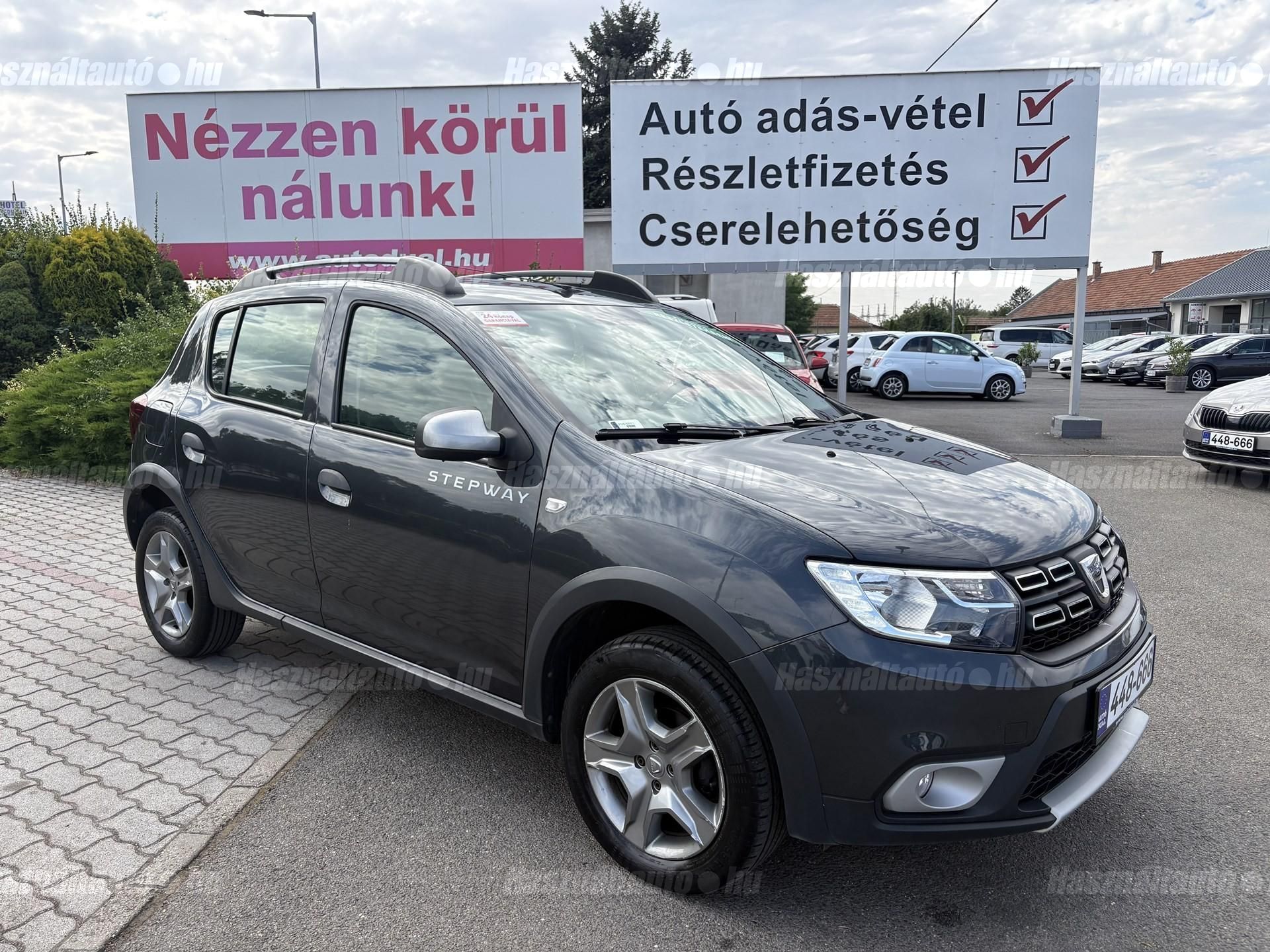 DACIA SANDERO 2018/4 - 1