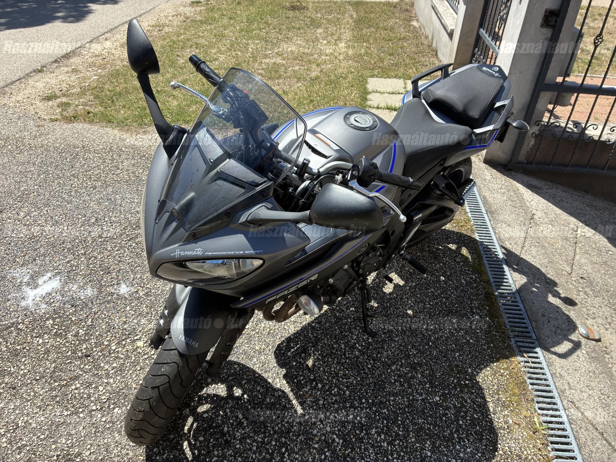YAMAHA FZ8 2013/6 - 1