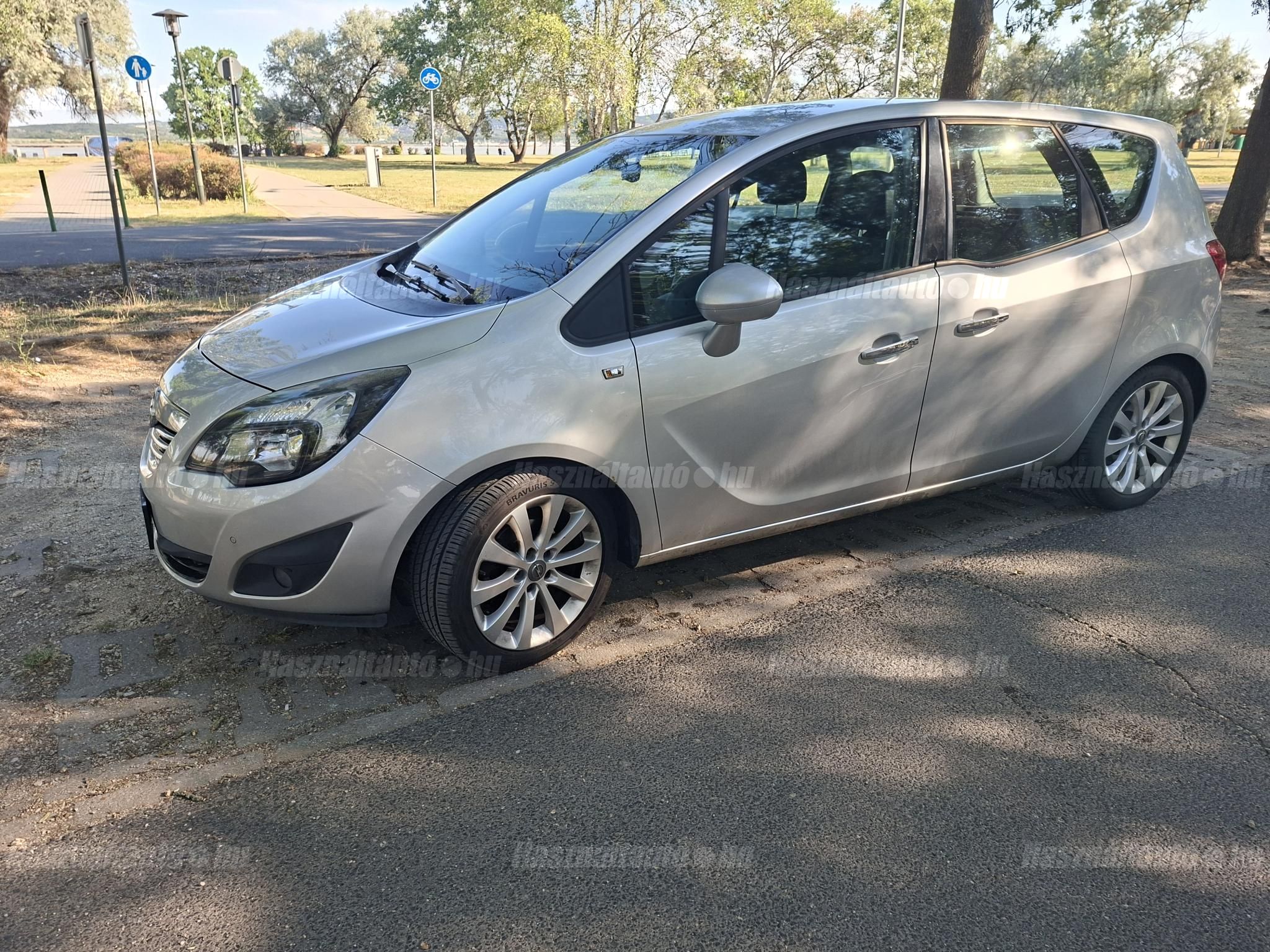 OPEL MERIVA B 2011/5 - 1